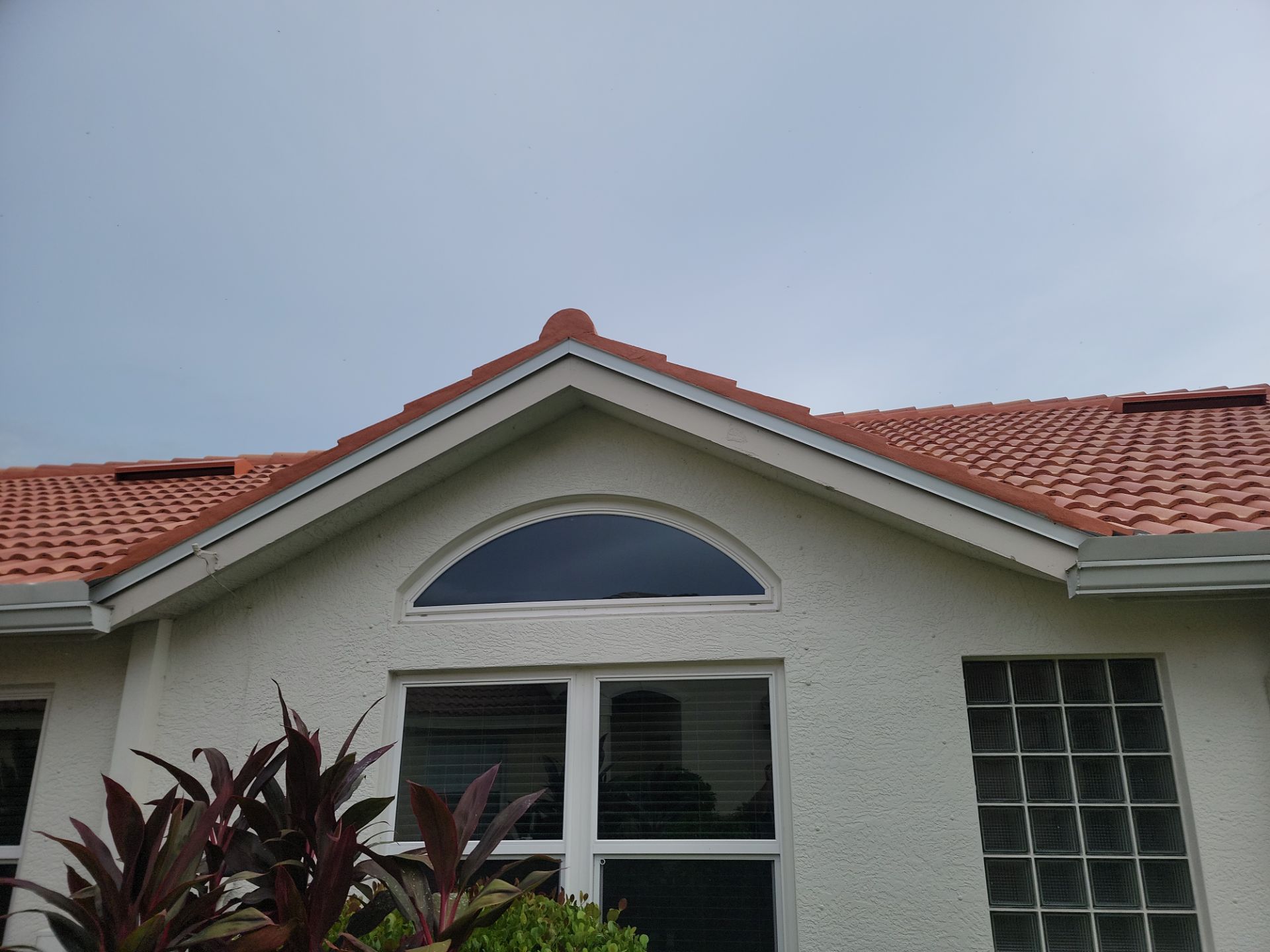 Residential Roofing Installation using Villa 900 Mission Sunset Tile by Durabilis Roofing INC