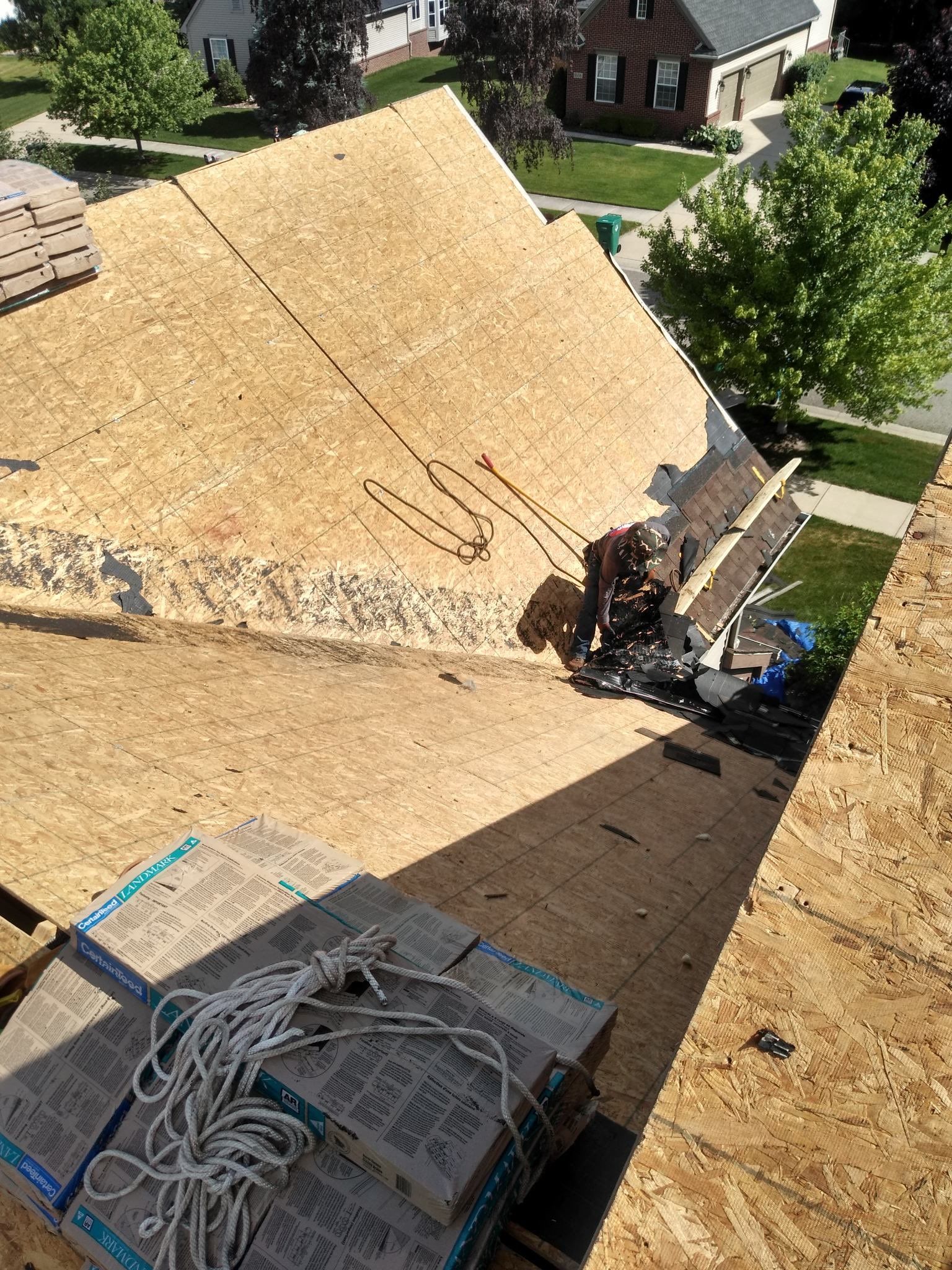 Roof Replacement using CertainTeed Landmark by 180 Contractors