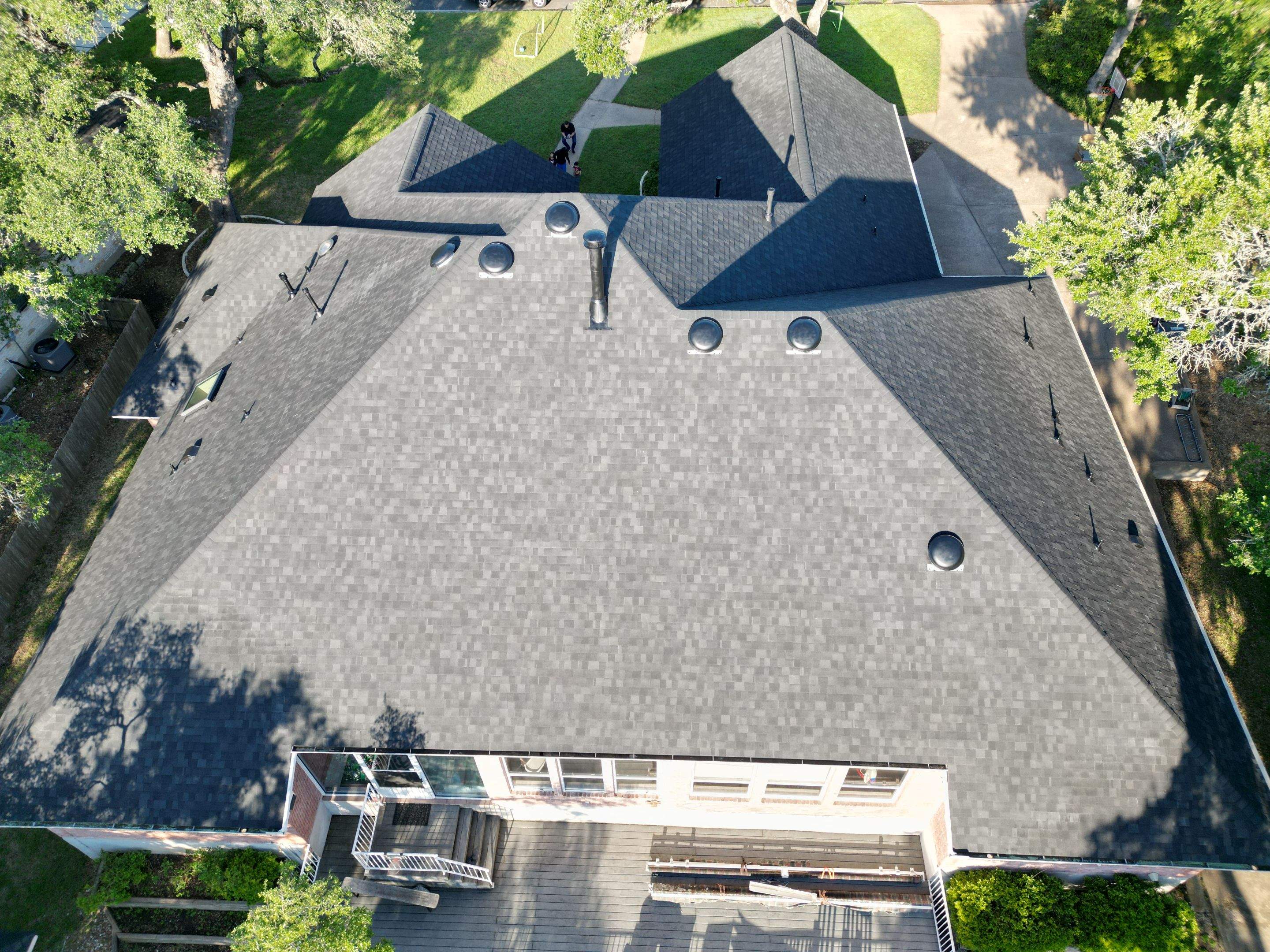 Onyx Black - Owens Corning TruDefinition Duration by RoofsOnly.com