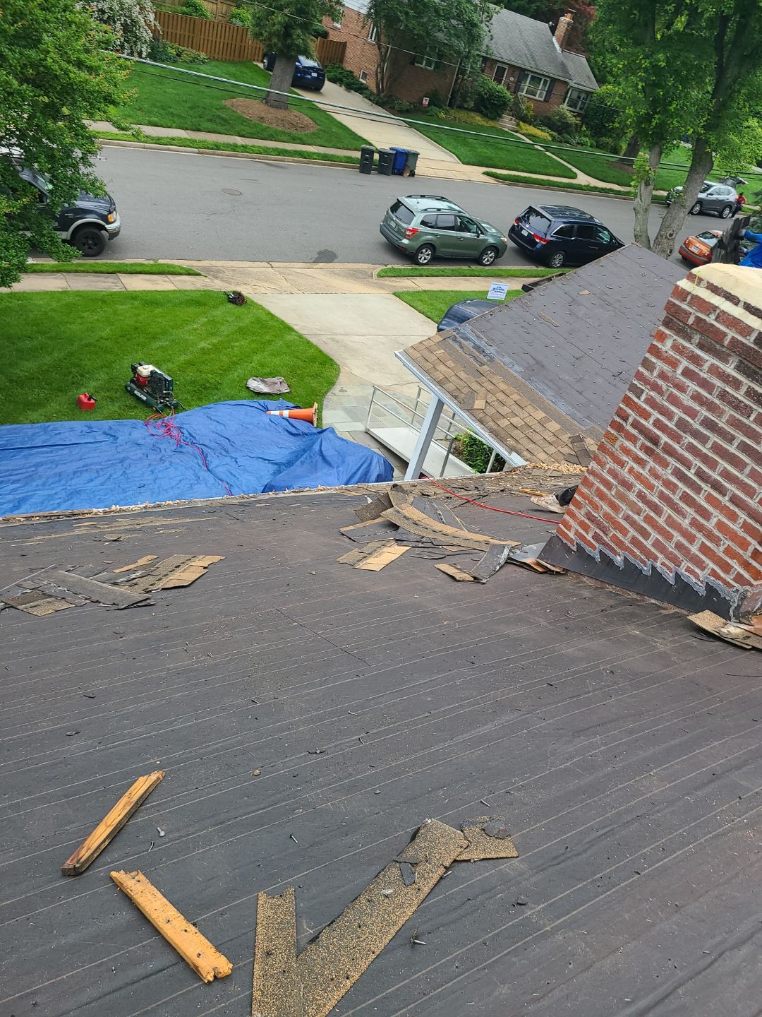 Arlington: CertainTeed Landmark Pro Designer Shingles in Max Def Pewter by RM Banning, Inc.