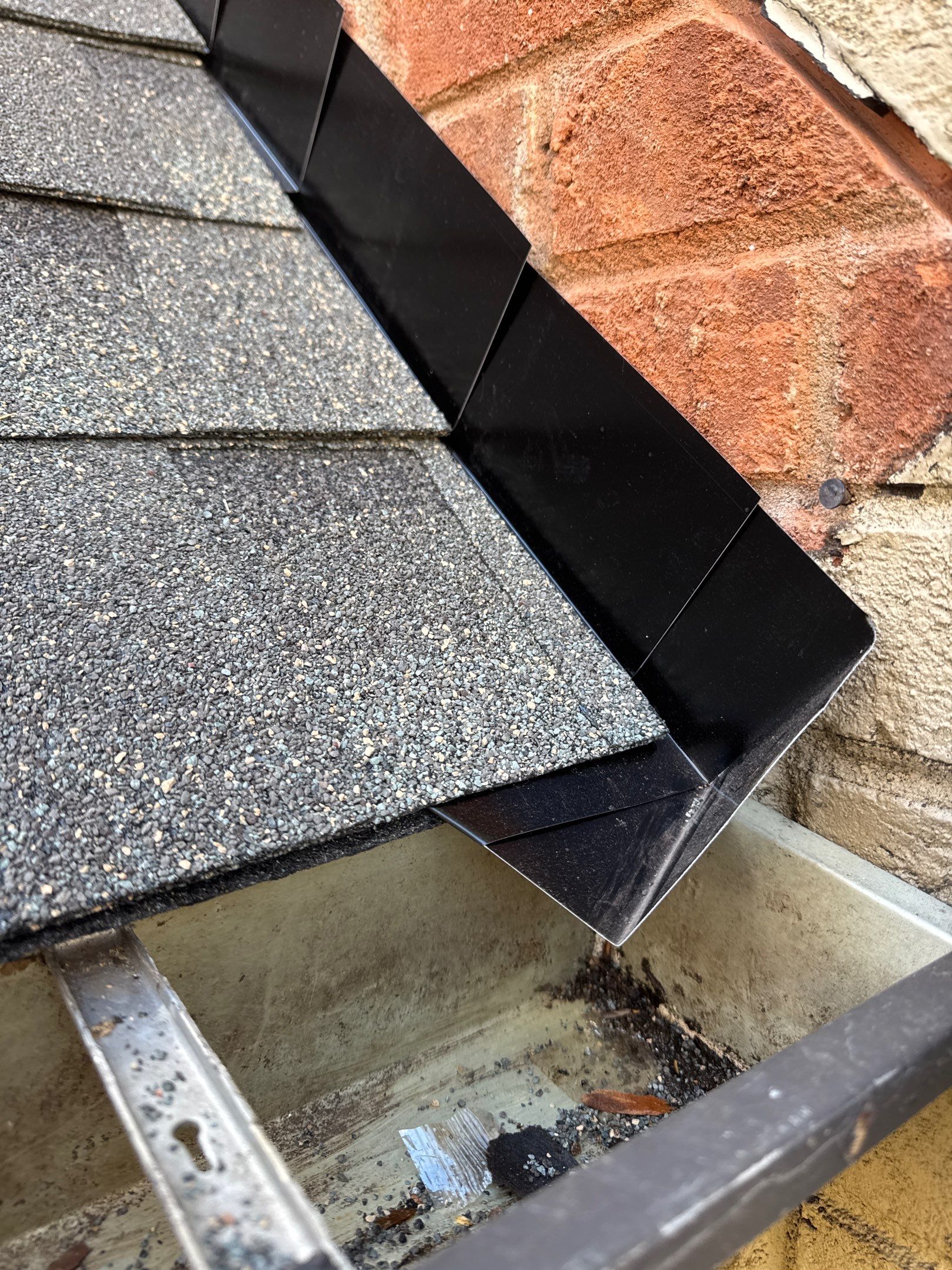 Roof Replacement - GAF Timberline HDZ Weathered Wood  by Pro Performance Roofing