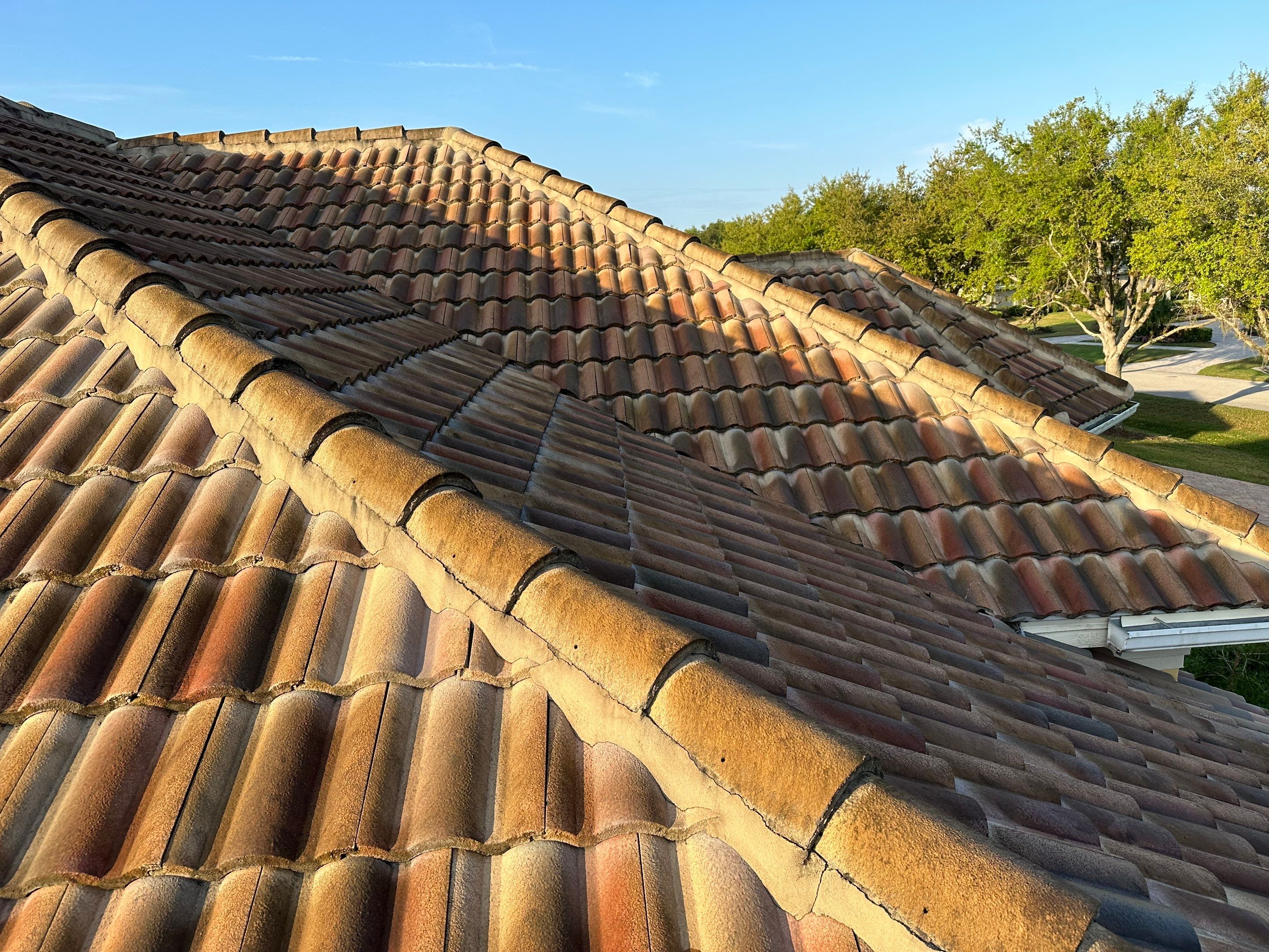 Concrete Tile Roof Cleaning in Winding River Community, Bradenton, FL | Sunshine AquaWash by Sunshine AquaWash