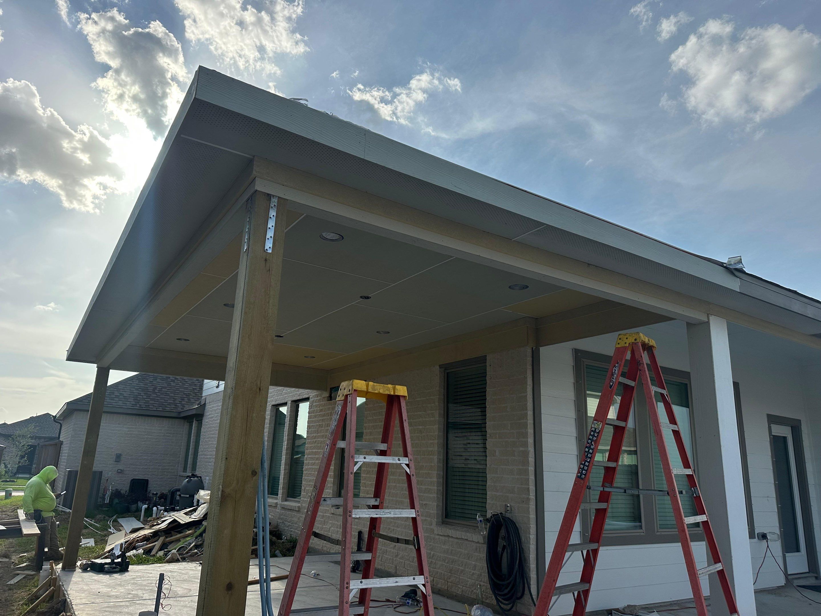 Patio and Summer Kitchen in Texas city by SophAlx LLC