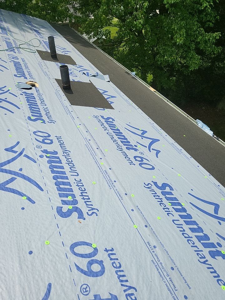 ATLAS PINNACLE HP W/SCOTCHGARD COLOR: HEARTHSTONE  by Eagle Eye Roofing