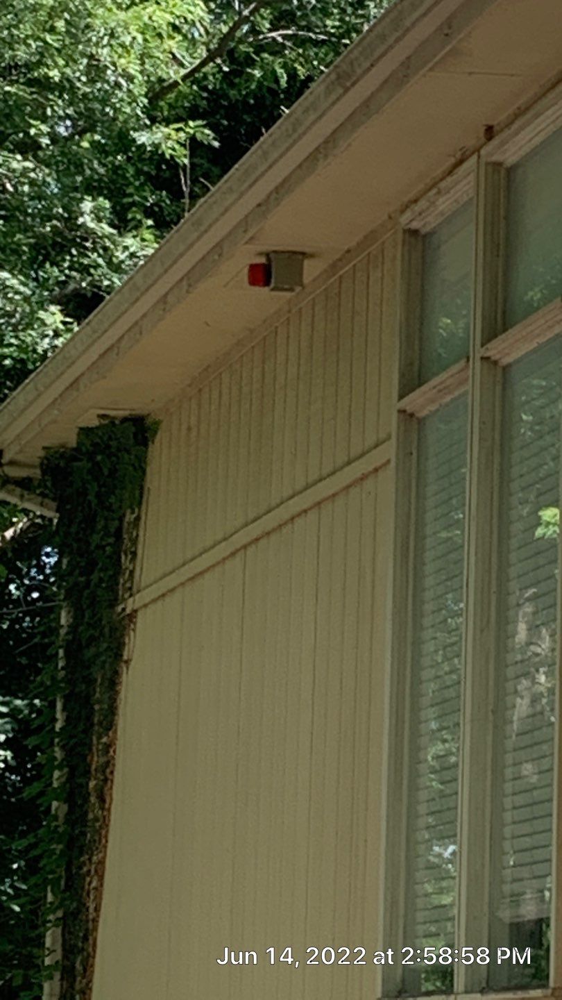 Complete Home Makeover  by EEC  Windows, Siding & Roofing 