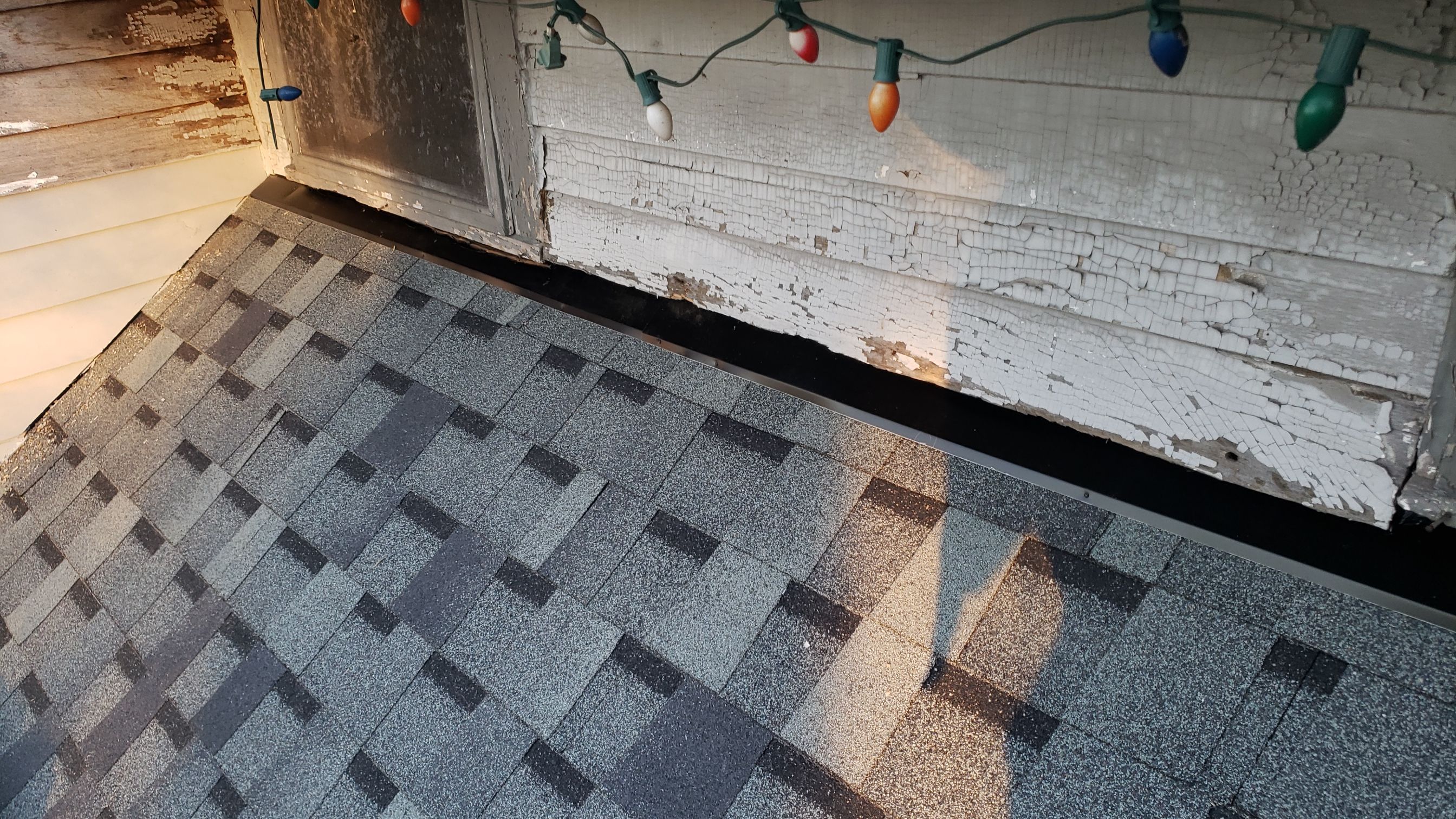 ATLAS PINNACLE COLOR: PRISTINE SCOTCHGARD HEARTHSTONE DRIP EDGE: BLACK by Eagle Eye Roofing