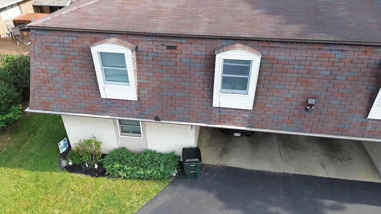 ATLAS PINNACLE COLOR: HEATHERBLEND by Eagle Eye Roofing
