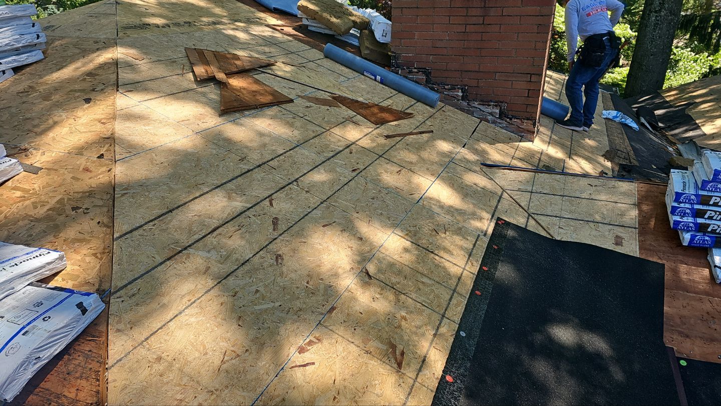 Atlas Pinnacle, Color, Burnt Hickory, Drip Edge, Color, Royal Brown by Eagle Eye Roofing