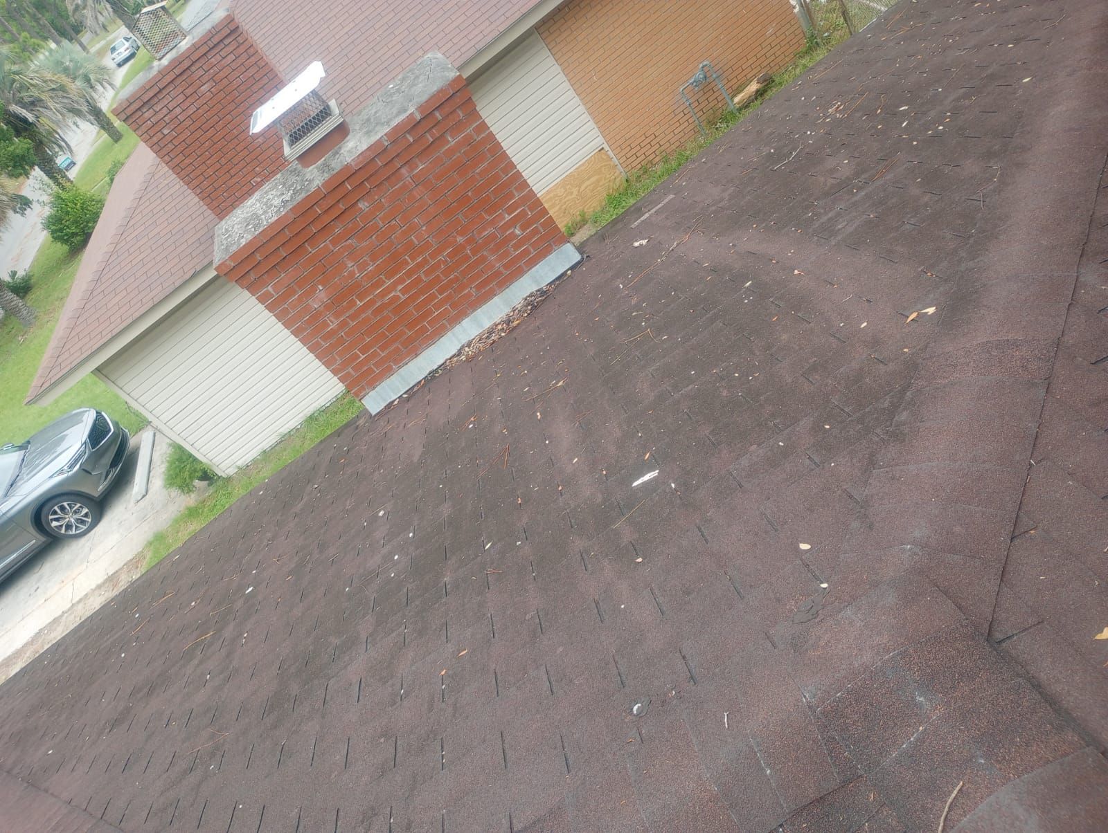 Residential Roofing Installation using Owens Corning Oakridge Estate Grey by Talya Roofing