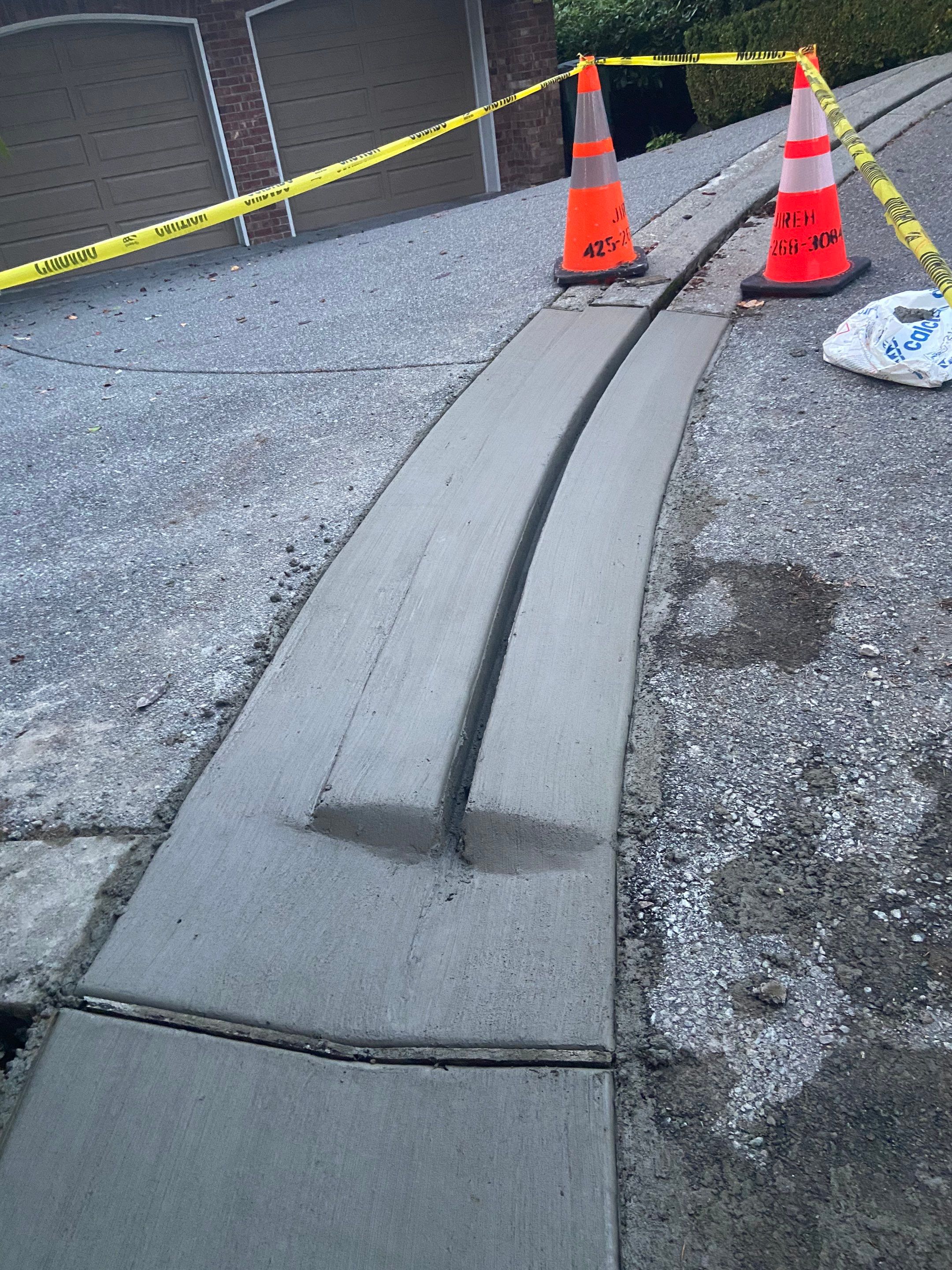 Eggers | Aggregate Finish Driveway, Concrete Project  by Jireh Asphalt & Concrete Inc 