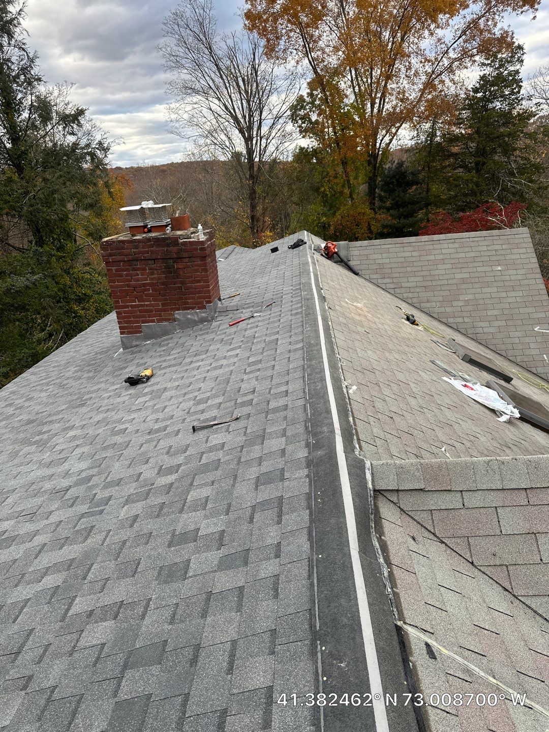 Residential Roofing Installation using Owens Corning TruDefinition Duration AR - Estate Gray & White Double 4 Siding by A Plus Exterior