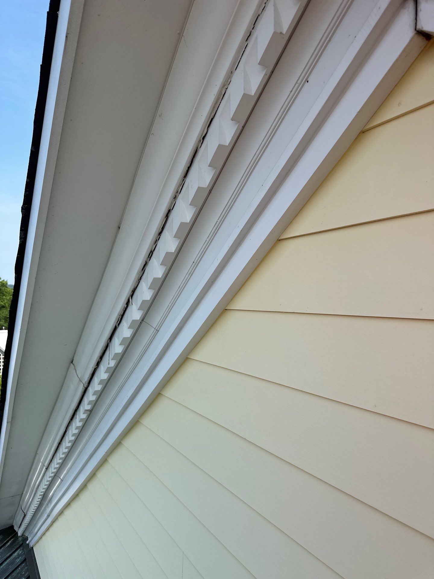 Commercial Exterior Painting Services for Mainstreet Bank in Leesburg, VA by My Painter 