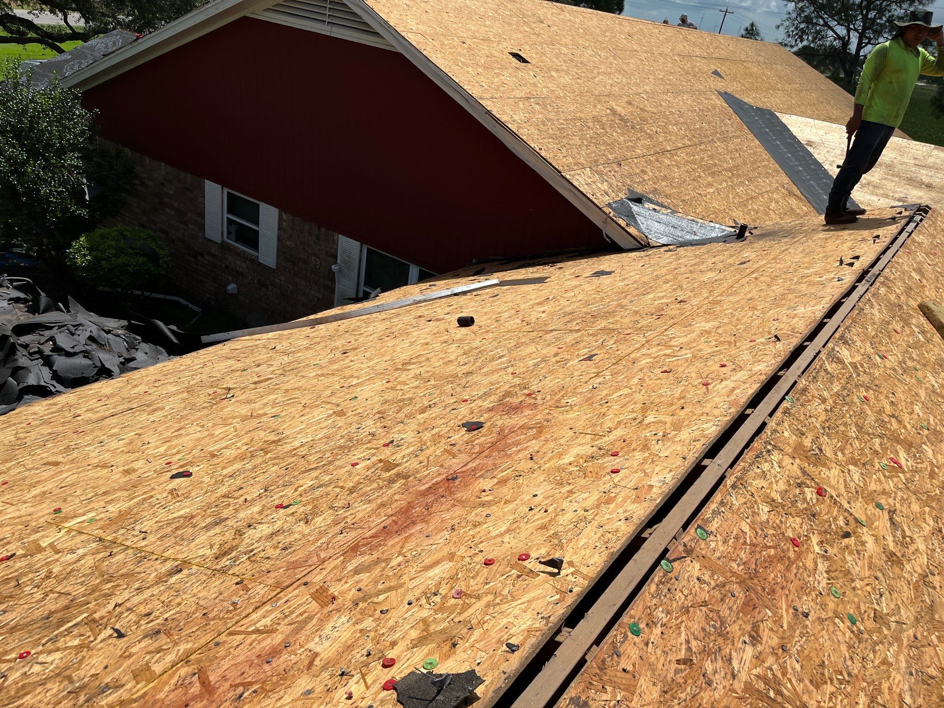 Residential Roofing Installation using Owen's Corning Duration (Lifetime) Shingles by Roof Repair Company