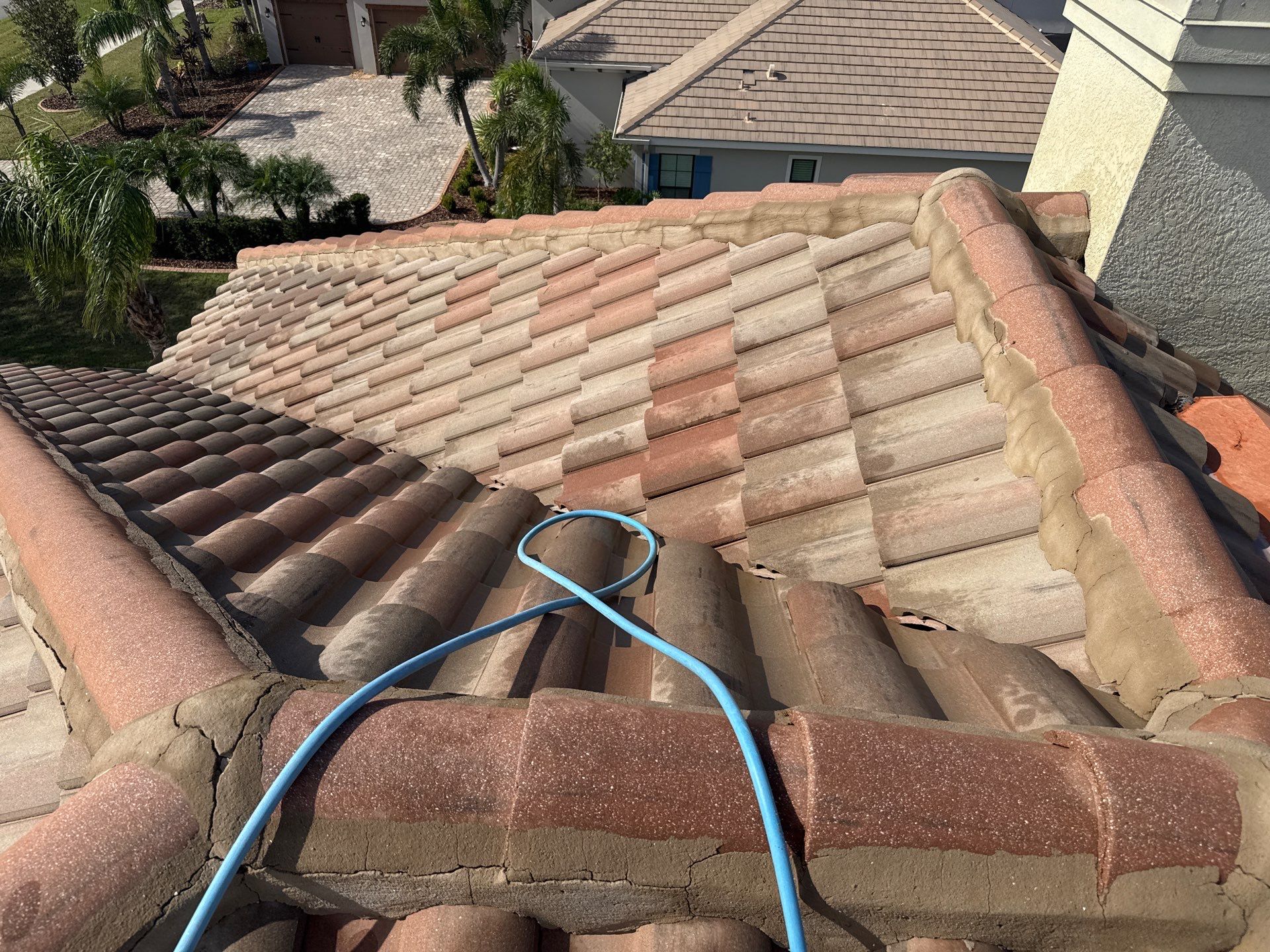 Roof Cleaning & Pool Deck Cleaning! Winding River, Bradenton, FL by Sunshine AquaWash
