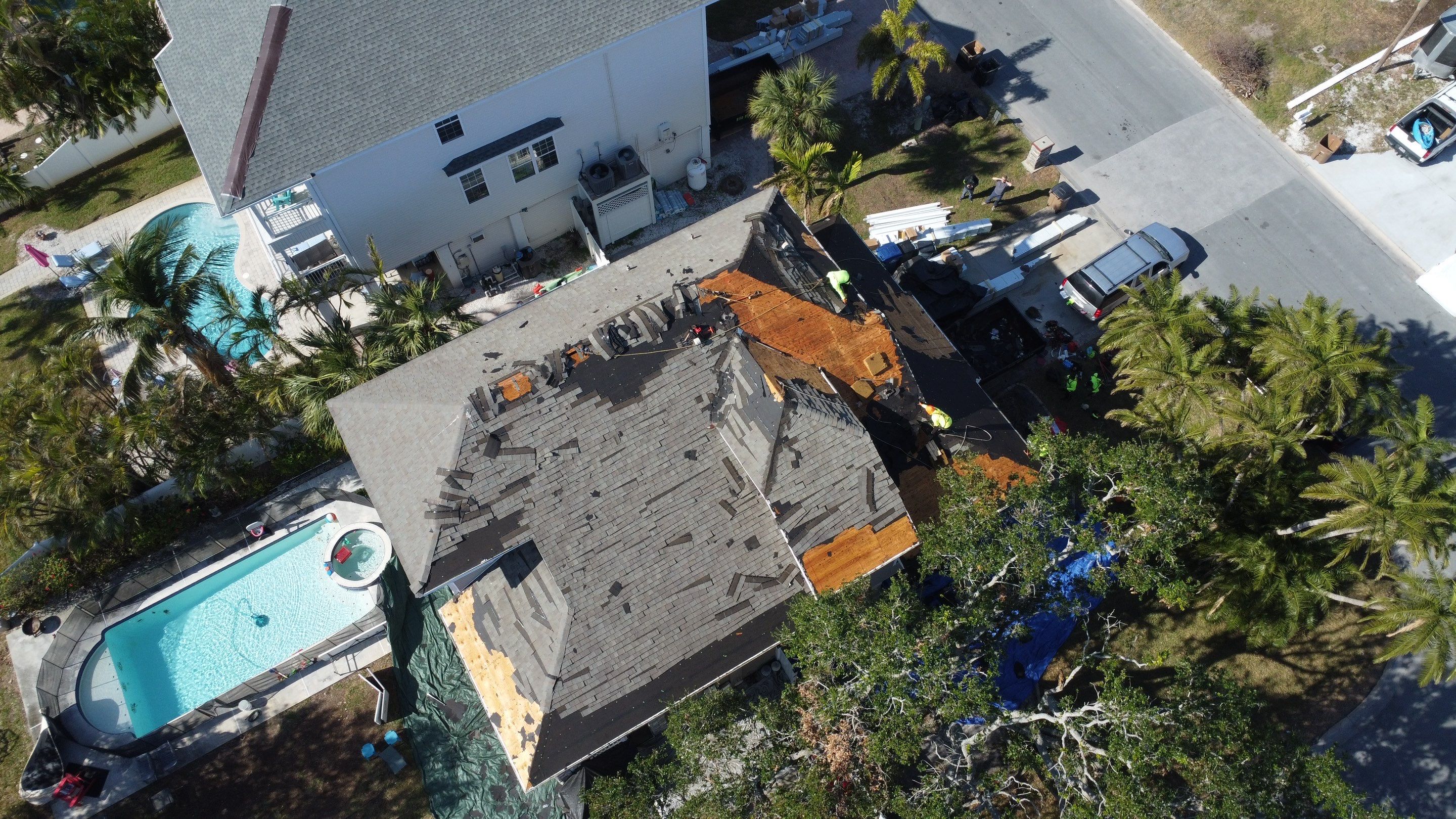 Polar White Standing Seam by Reimagine Roofing