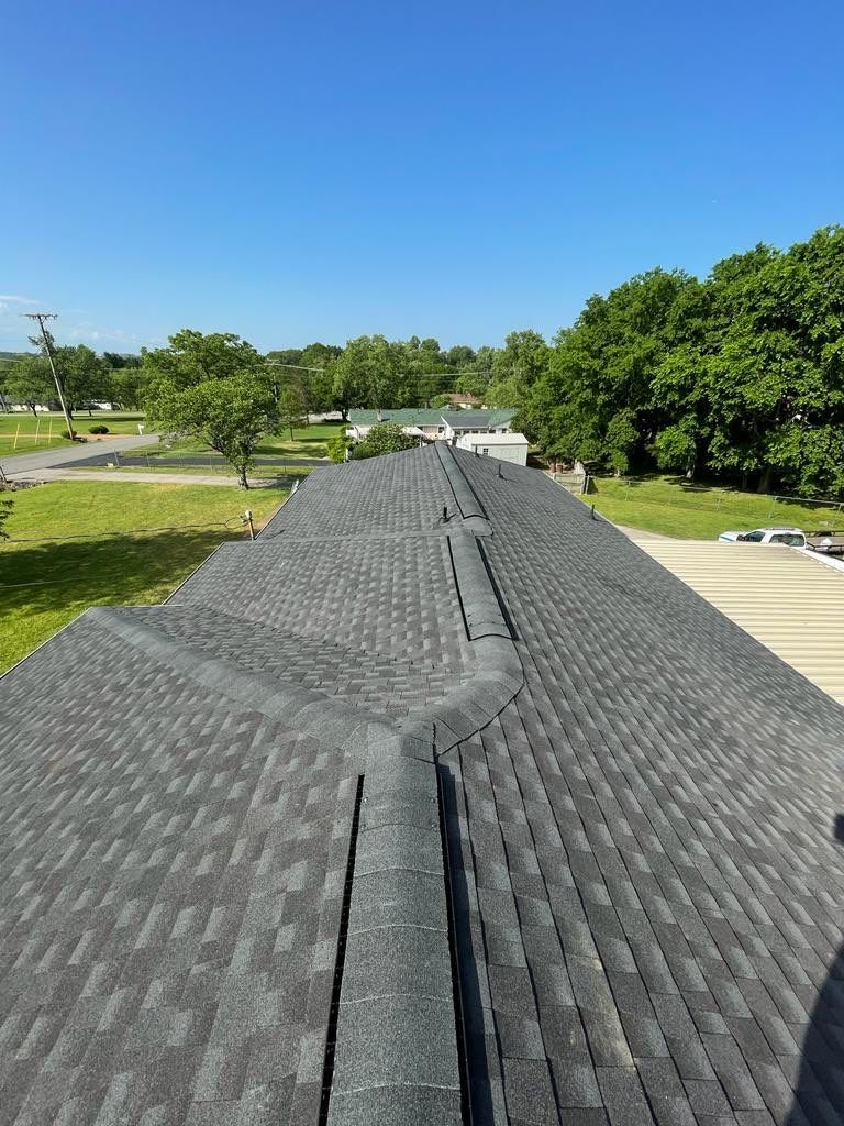Residential Roofing Installation using GAF Timberline HDZ Charcoal by Undersun Roofing 