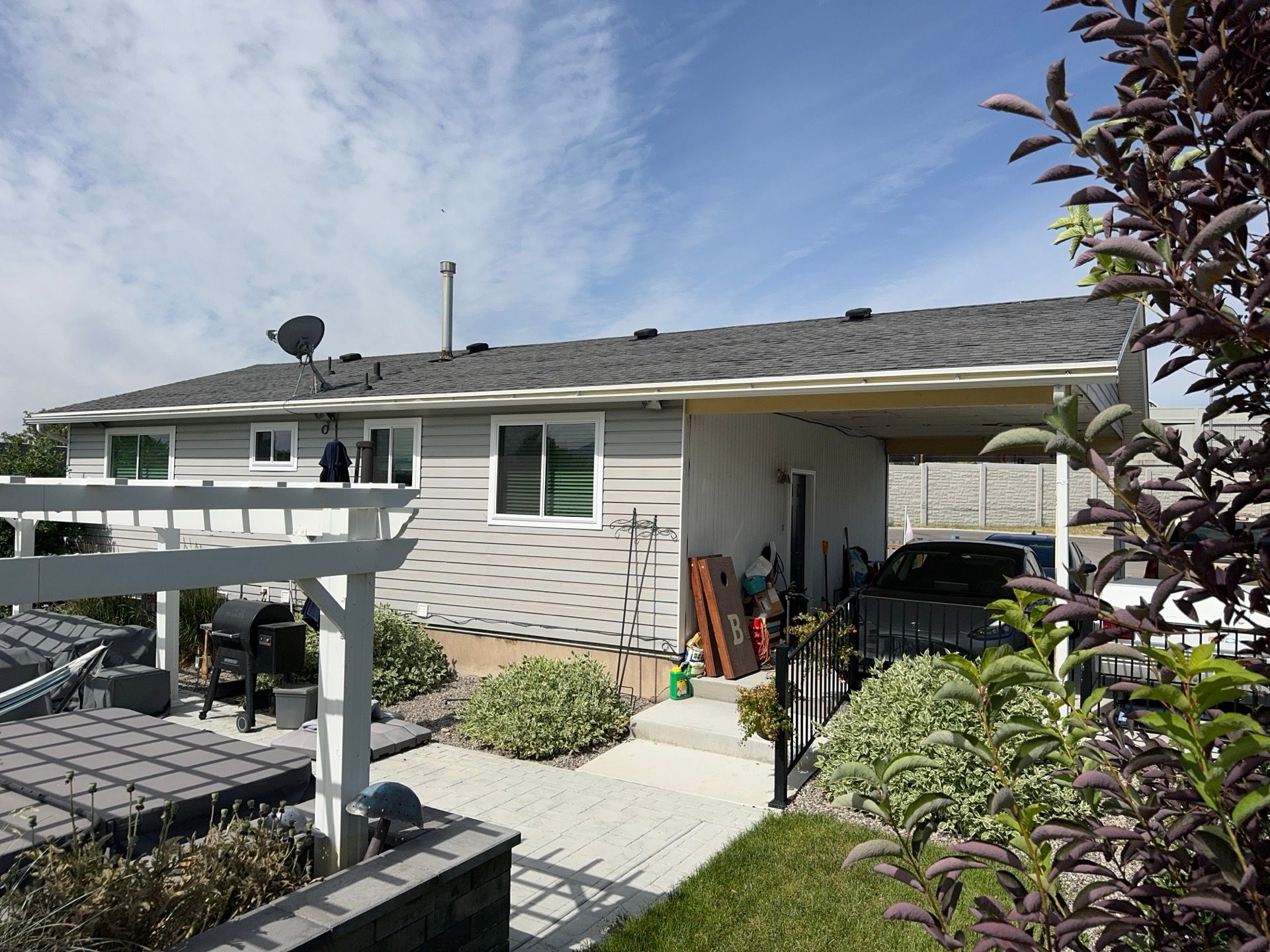 West Jordan | Custom Painted Hardie Upgrade | SW Midnight & Arctic White by Ideal Siding Utah