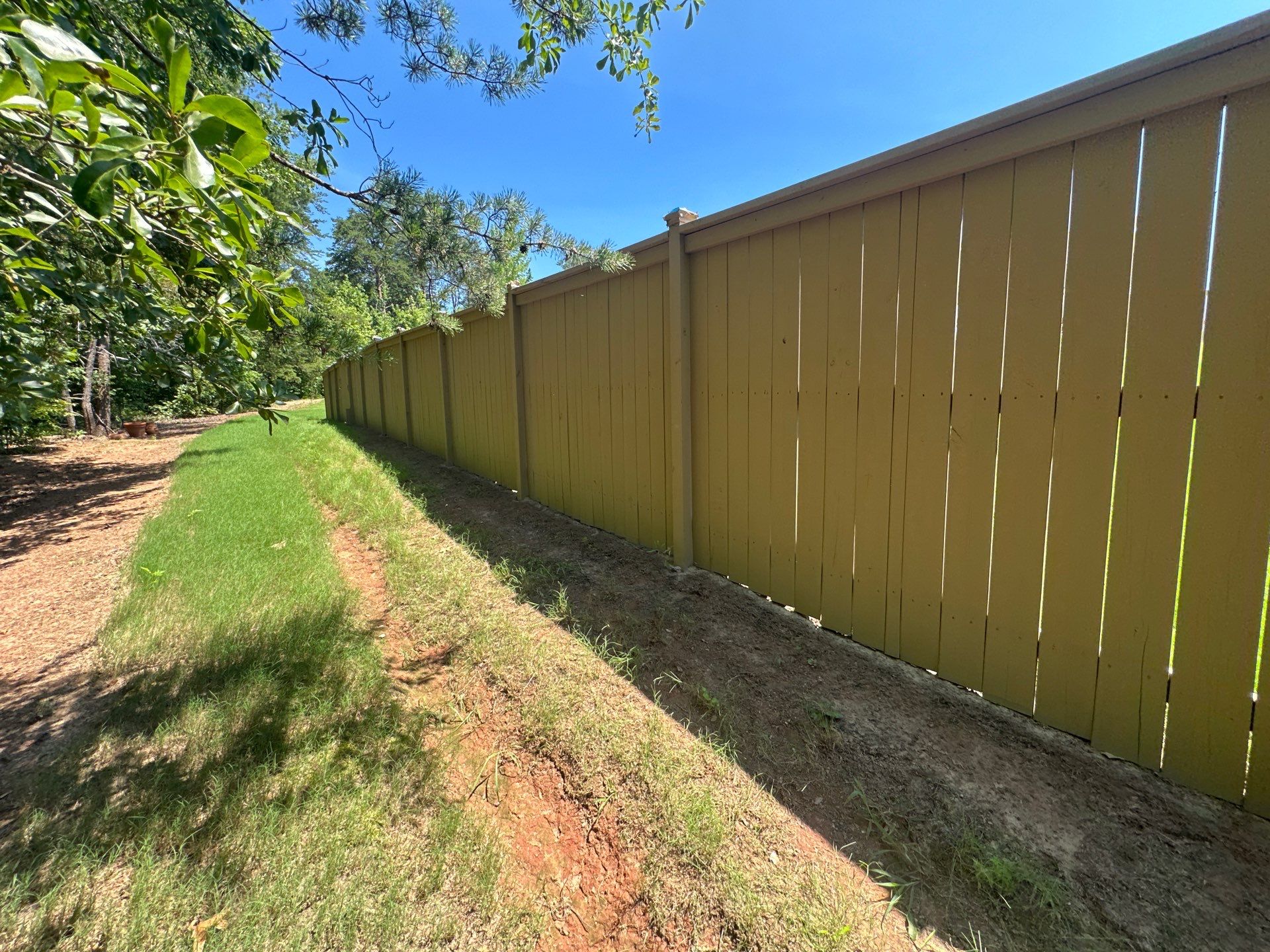 Privacy Fence Professional Staining in Travelers Rest by Painter1