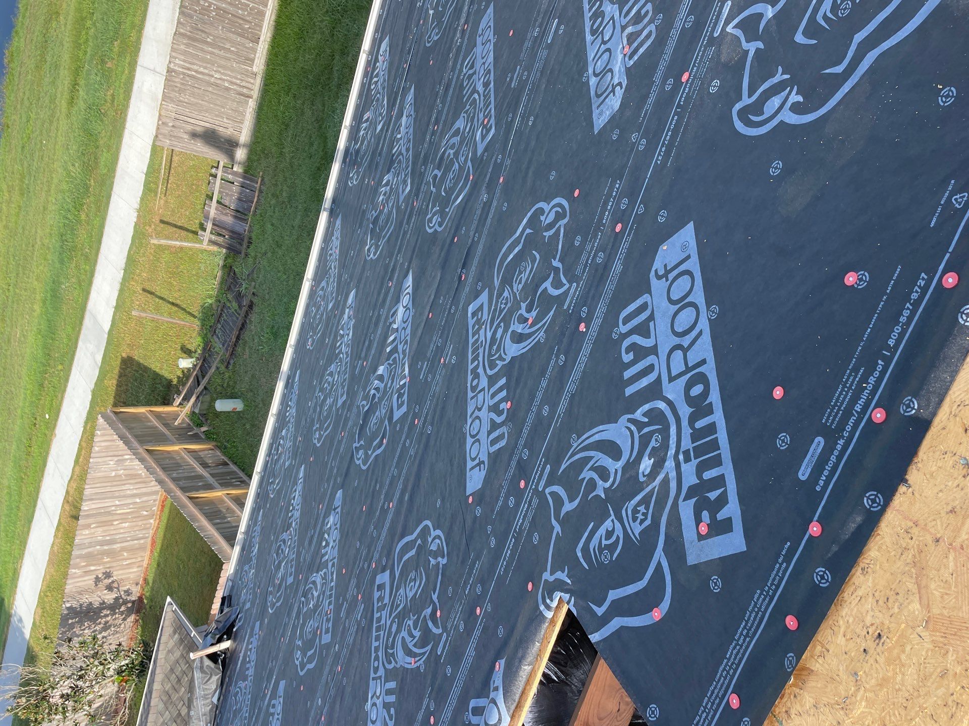 Residential Roofing Installation using Owen's Corning Duration (Lifetime) Shingles by Roof Repair Company