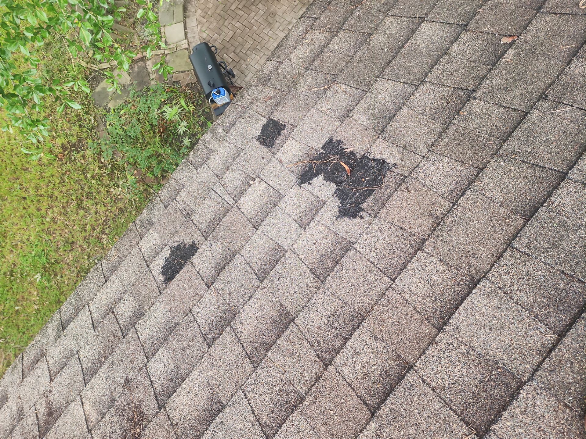 Hail Damage using Owen's Corning Duration (Lifetime) Shingles by Roof Repair Company