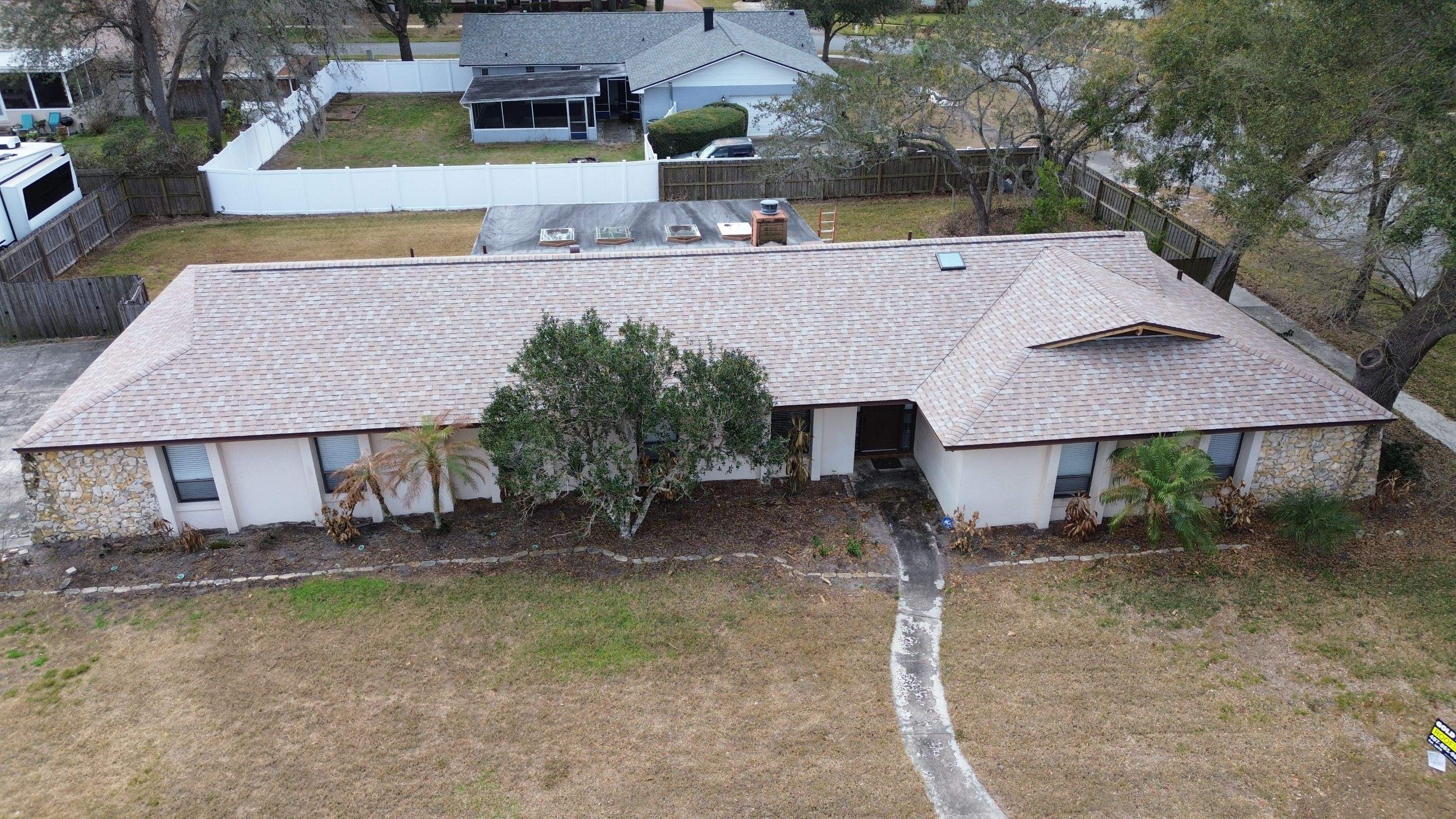 Residential roof in Belle Isle by Gold Key Roofing