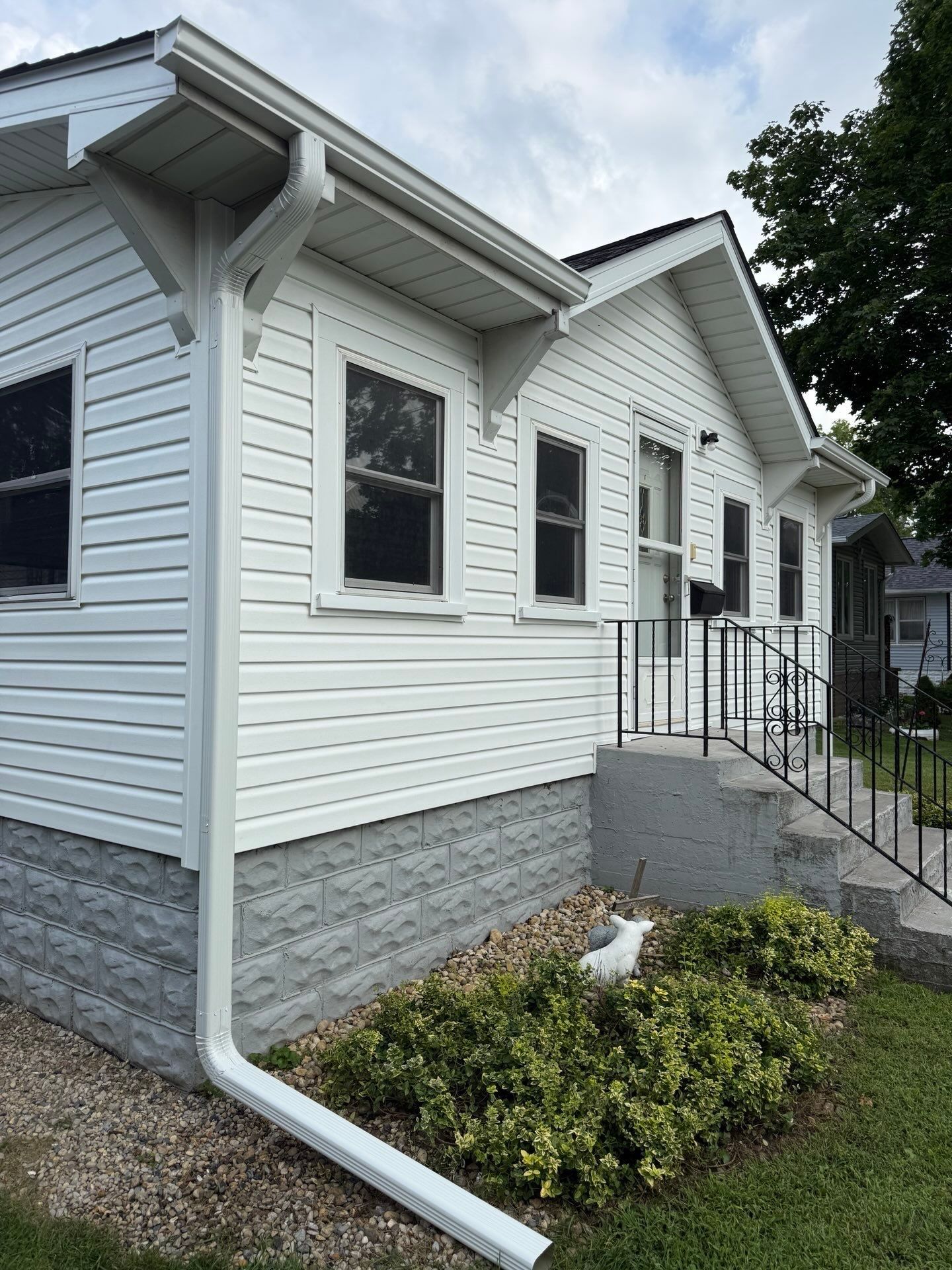 Roofing, gutters & siding replacement by Optimal Home Improvement 