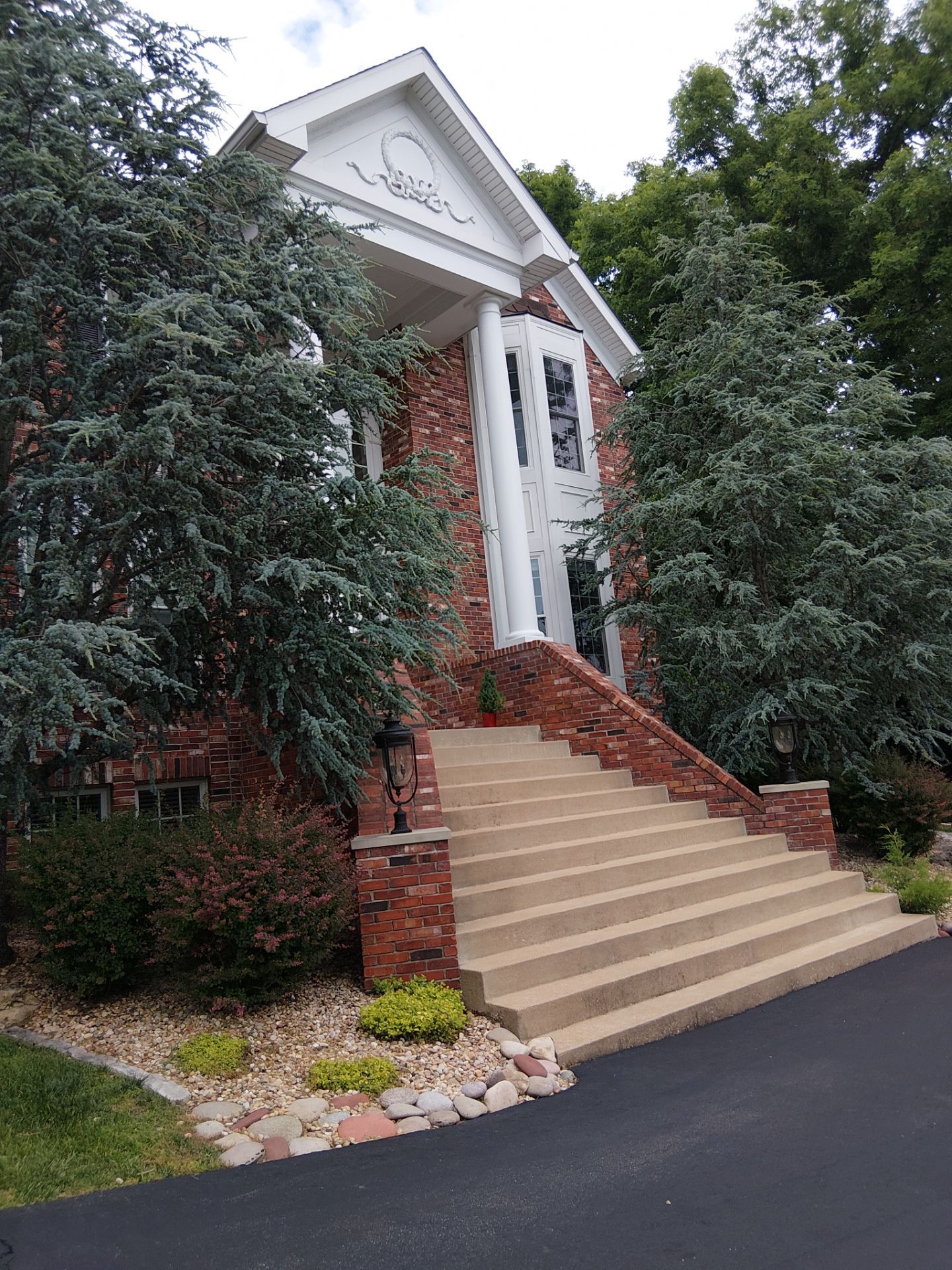2nd-Story Exterior Trim Paint Repair – Chesterfield, MO by Legendary Services Company LLC.