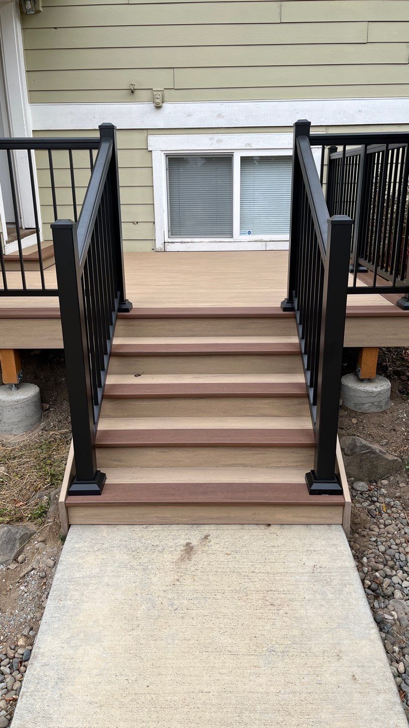 New Azek Vintage Deck by Alki deck builders 