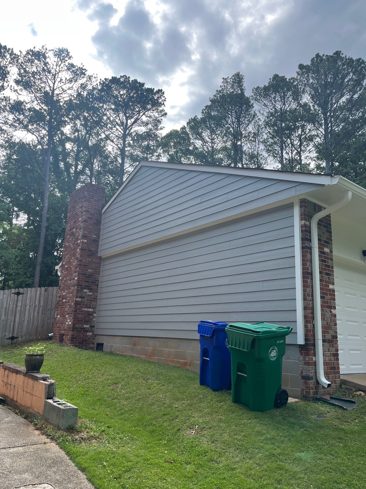 Atlanta, GA Full Siding Replacement using James Hardie Lap Siding by Nelson Exteriors