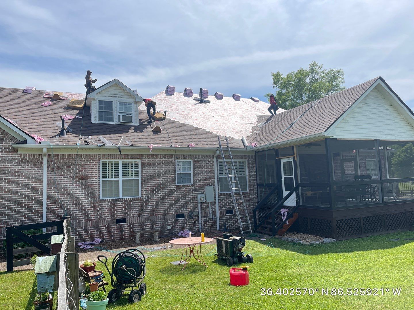 Residential Roofing Installation using Owens Corning Duration Shingles Roofing System by Undersun Roofing 