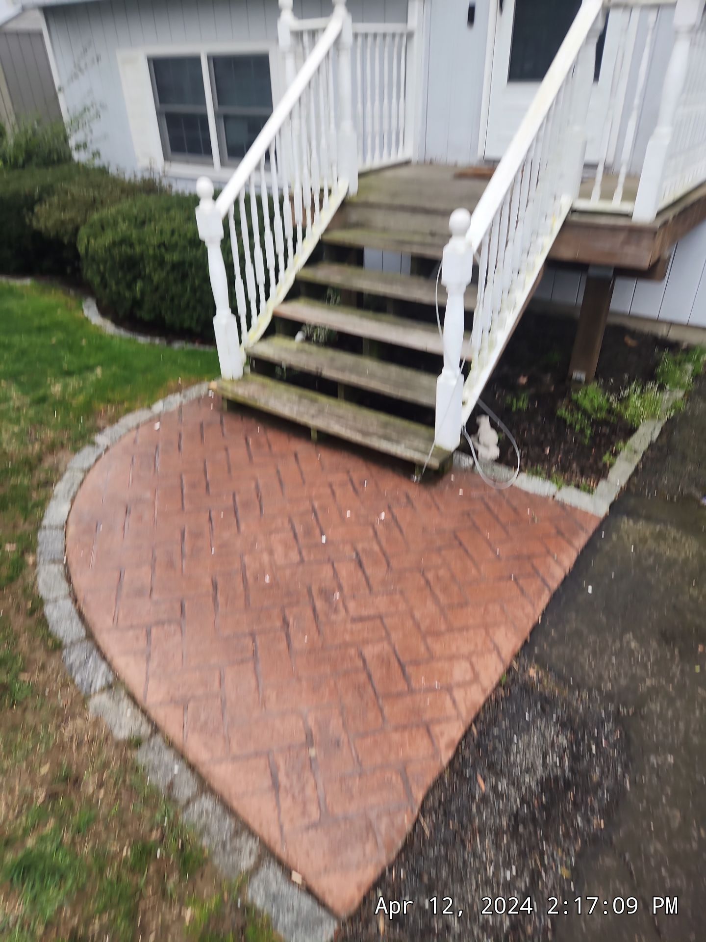 Siding Installation using Certainteed Cedar Impressions Straight Edge Perfection Shingles - D7 - Pacific Blue by A Plus Exterior