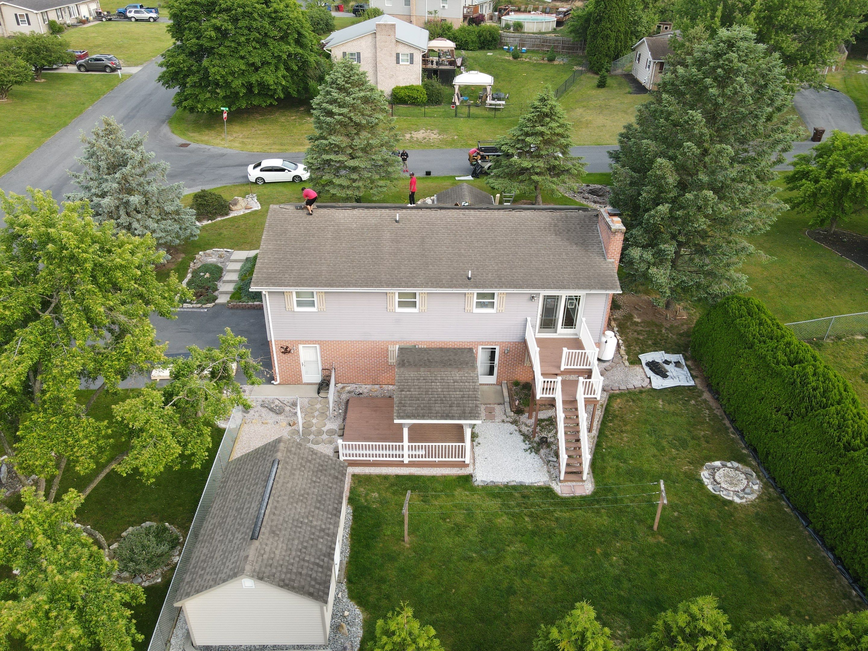 Everlast Azm Brown by Teflon Roofing