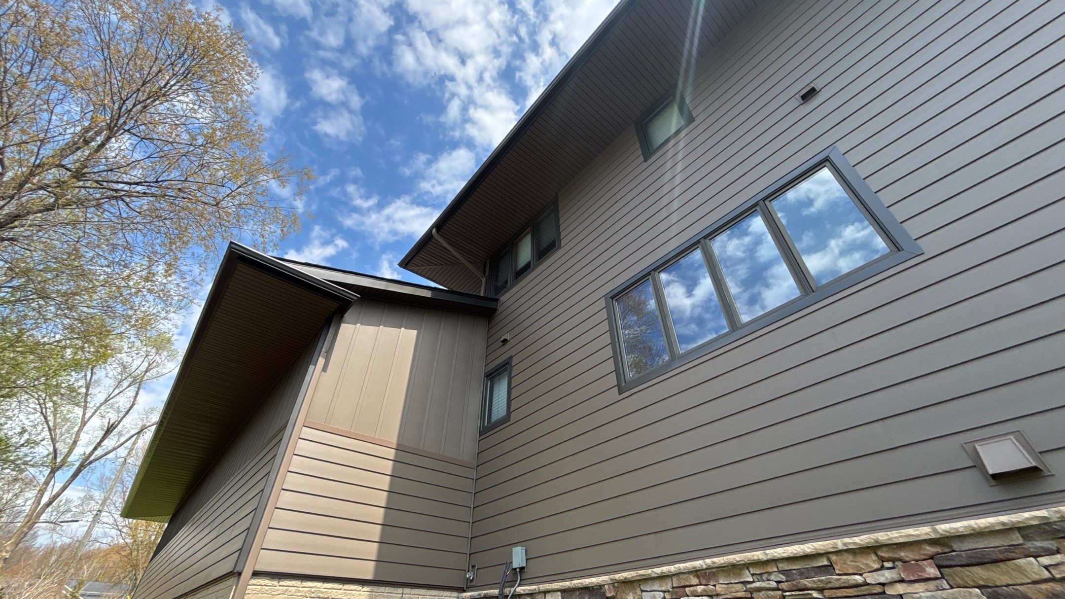 Siding Replacement using Ascend by 180 Contractors