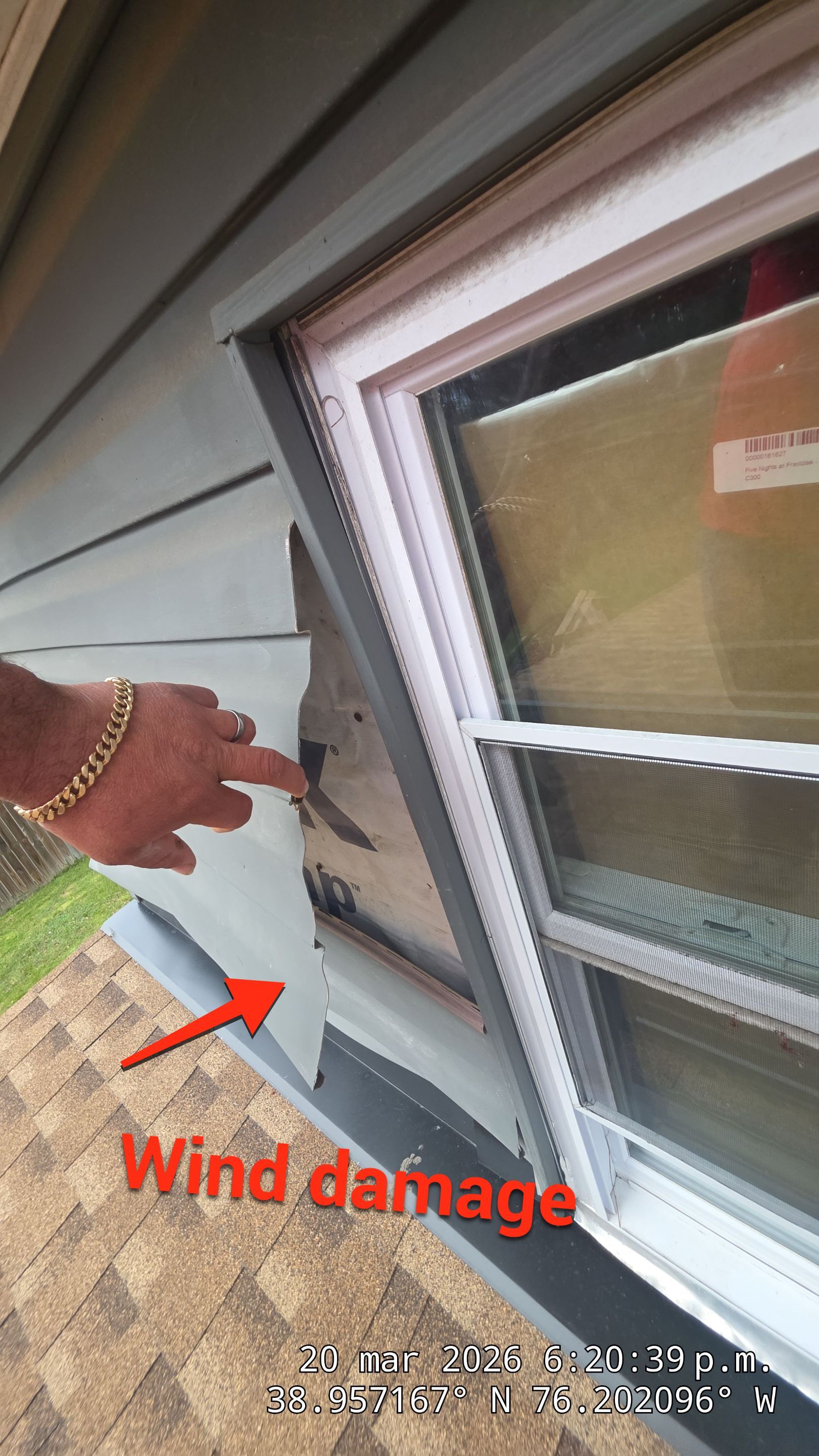 Siding damage inspection by ZA&MY SERVICES LLC