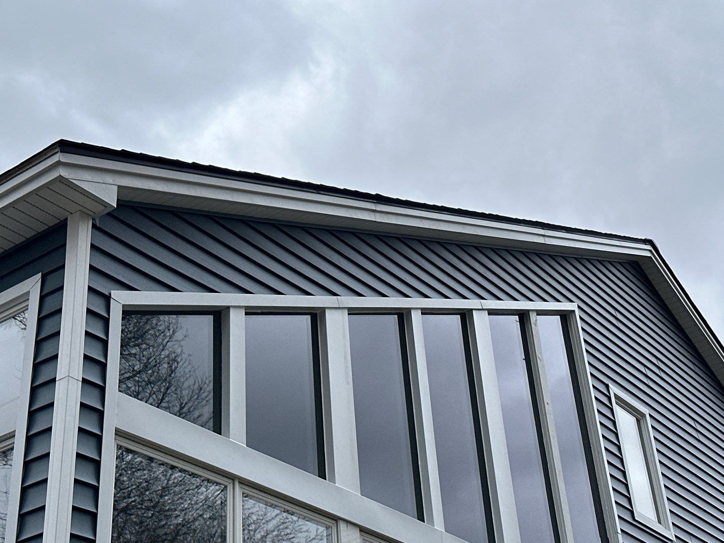 Siding Replacement using Certainteed Monogram D5 Pacific Blue by 180 Contractors