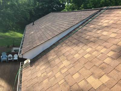 Residential Roofing Installation using Resawn Shake Shingles