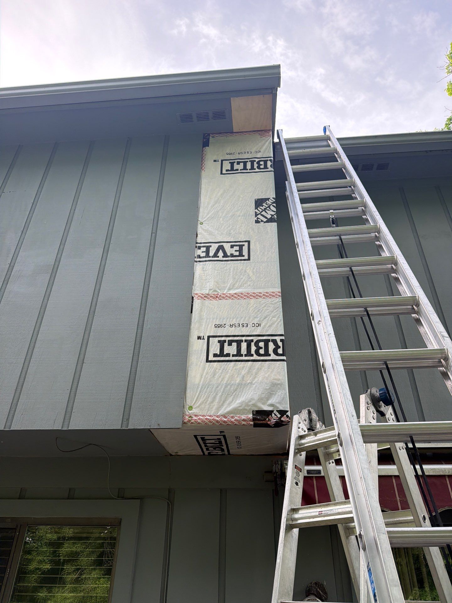 Roof Replacement using Owens Corning Tru Definitions by 180 Contractors