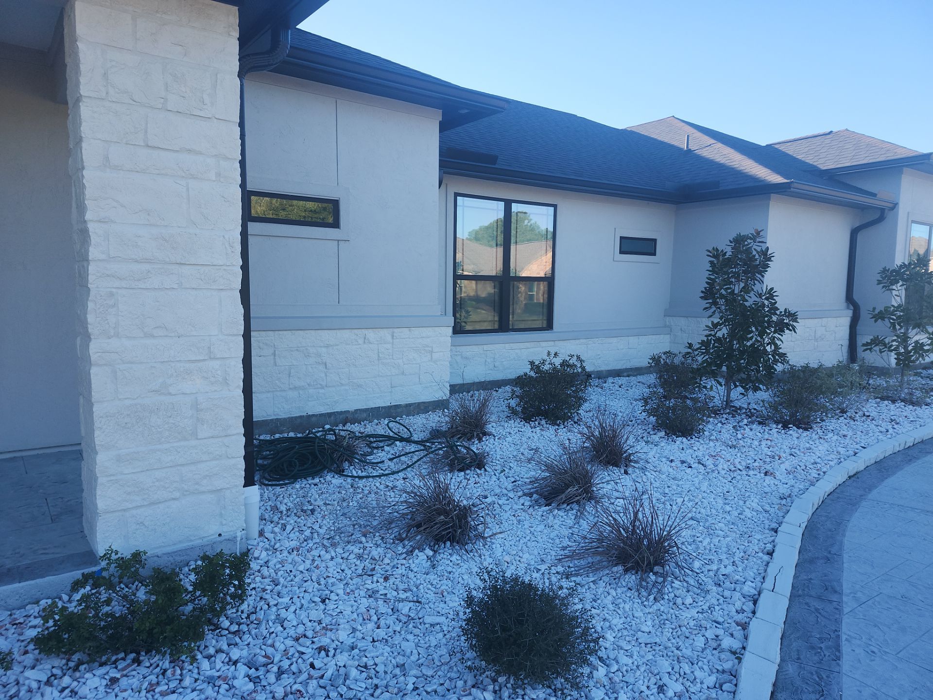 Tomball - Exterior stone Staining/Recoloring by Fresh Coat Painters of NW Houston