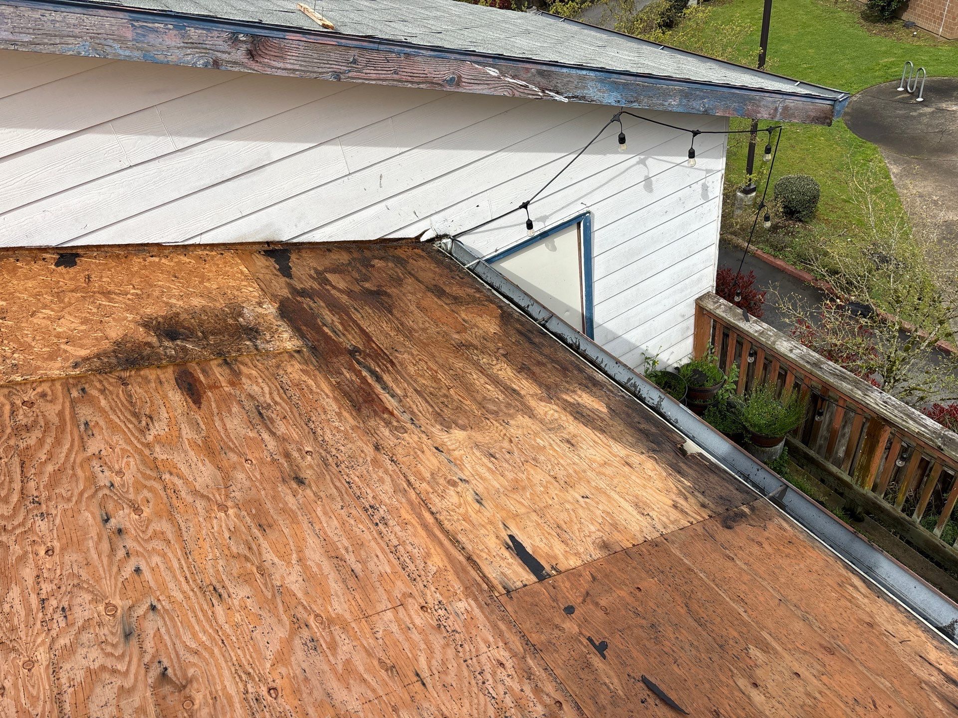 Apartment Complex Roof Replacement by Prodigy Roof Solutions