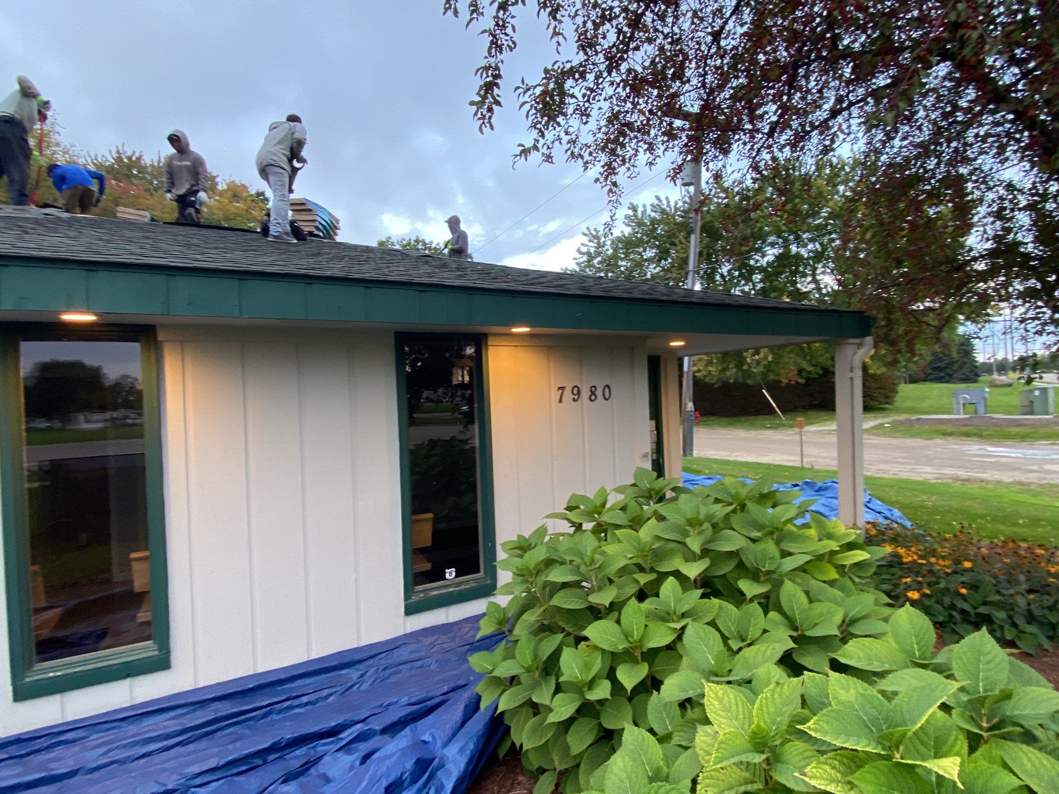 Roof Replacement using CertainTeed Landmark by 180 Contractors