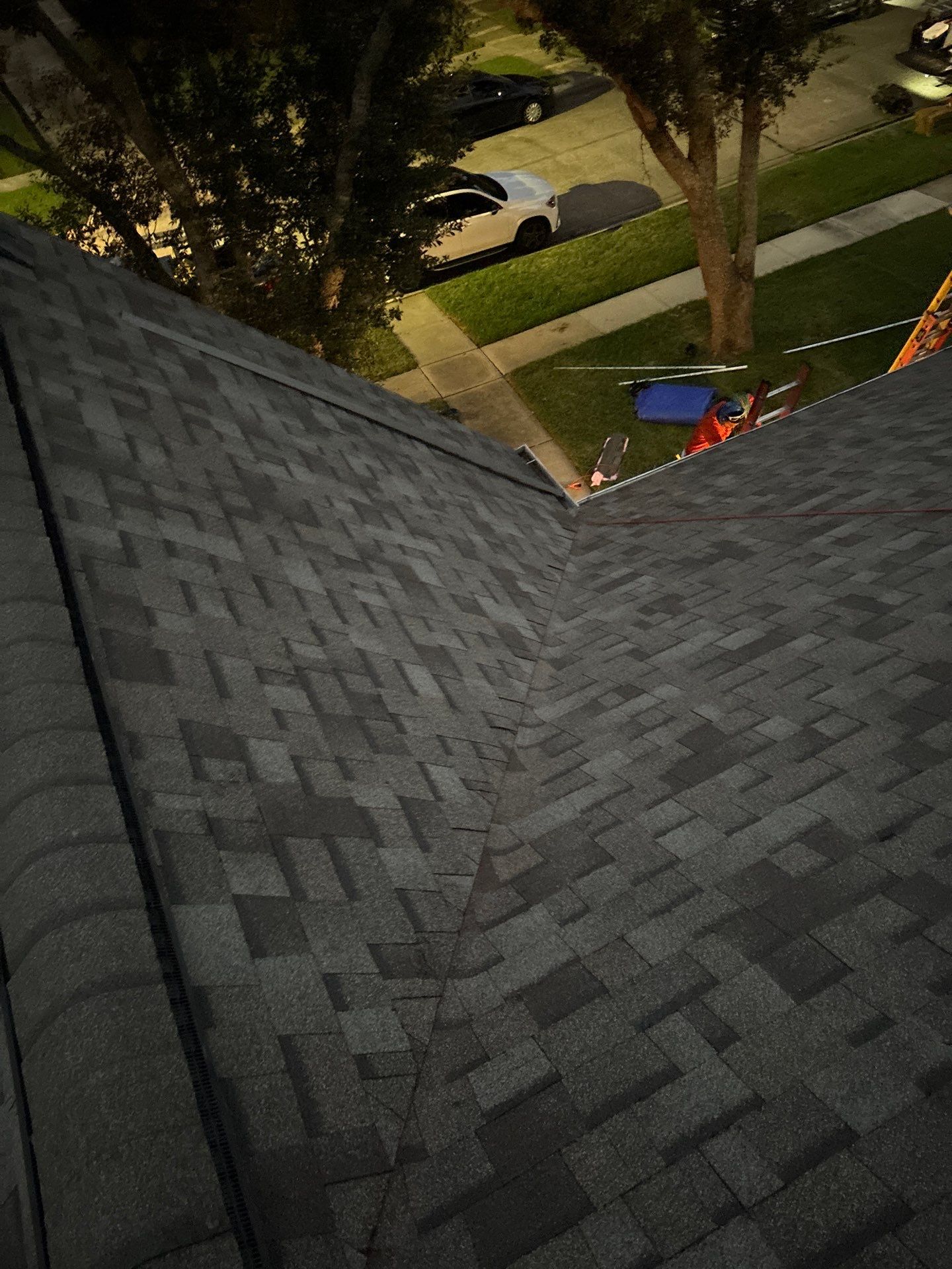 Residential Roofing Installation using Owen's Corning Duration (Lifetime) Shingles by Roof Repair Company