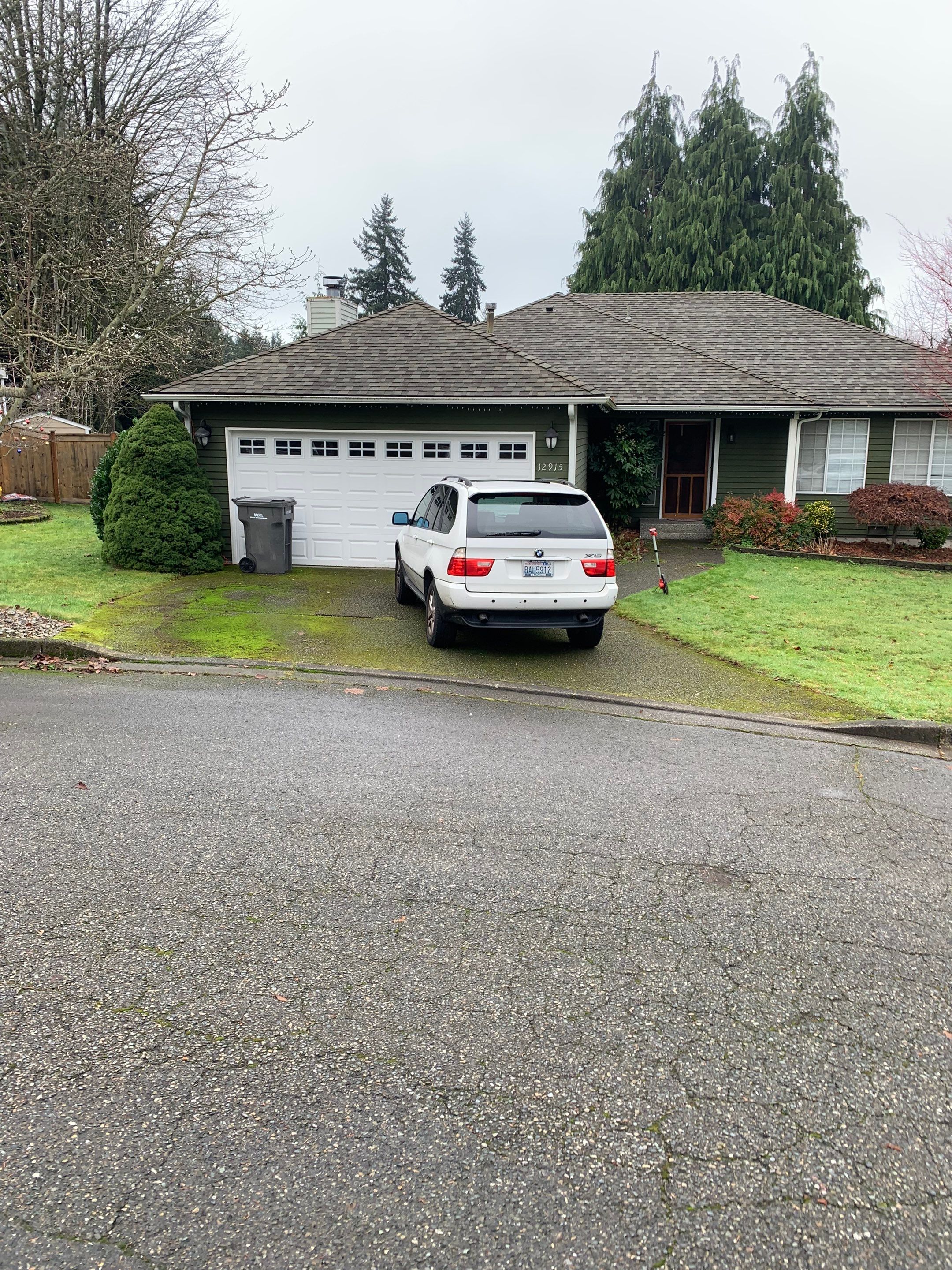 William | Concrete Driveway by Jireh Asphalt & Concrete Inc 