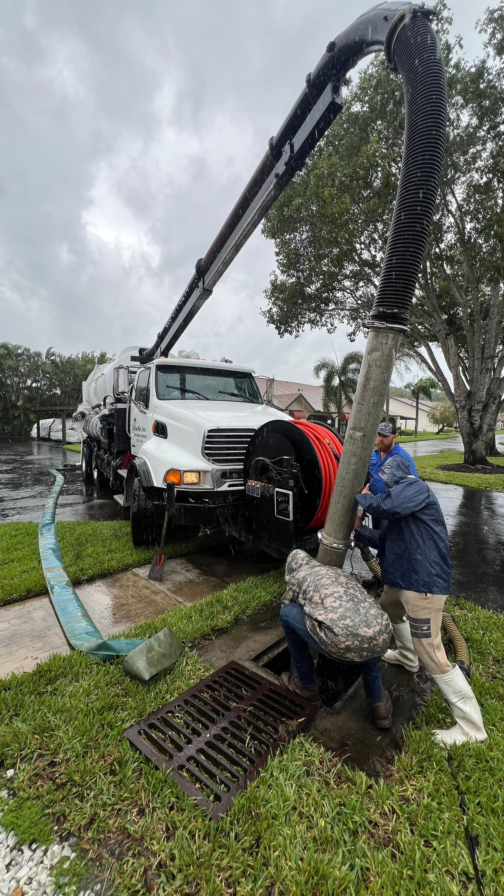 Naples Community Stormwater Blockage by Don Mar, Inc. Storm Water Solutions