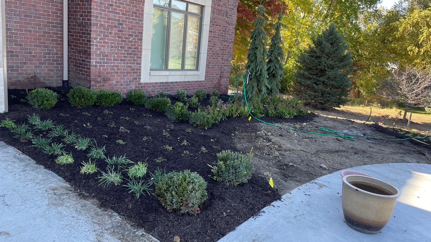 Landscape Bed Updates.  by New Horizon Landscapes