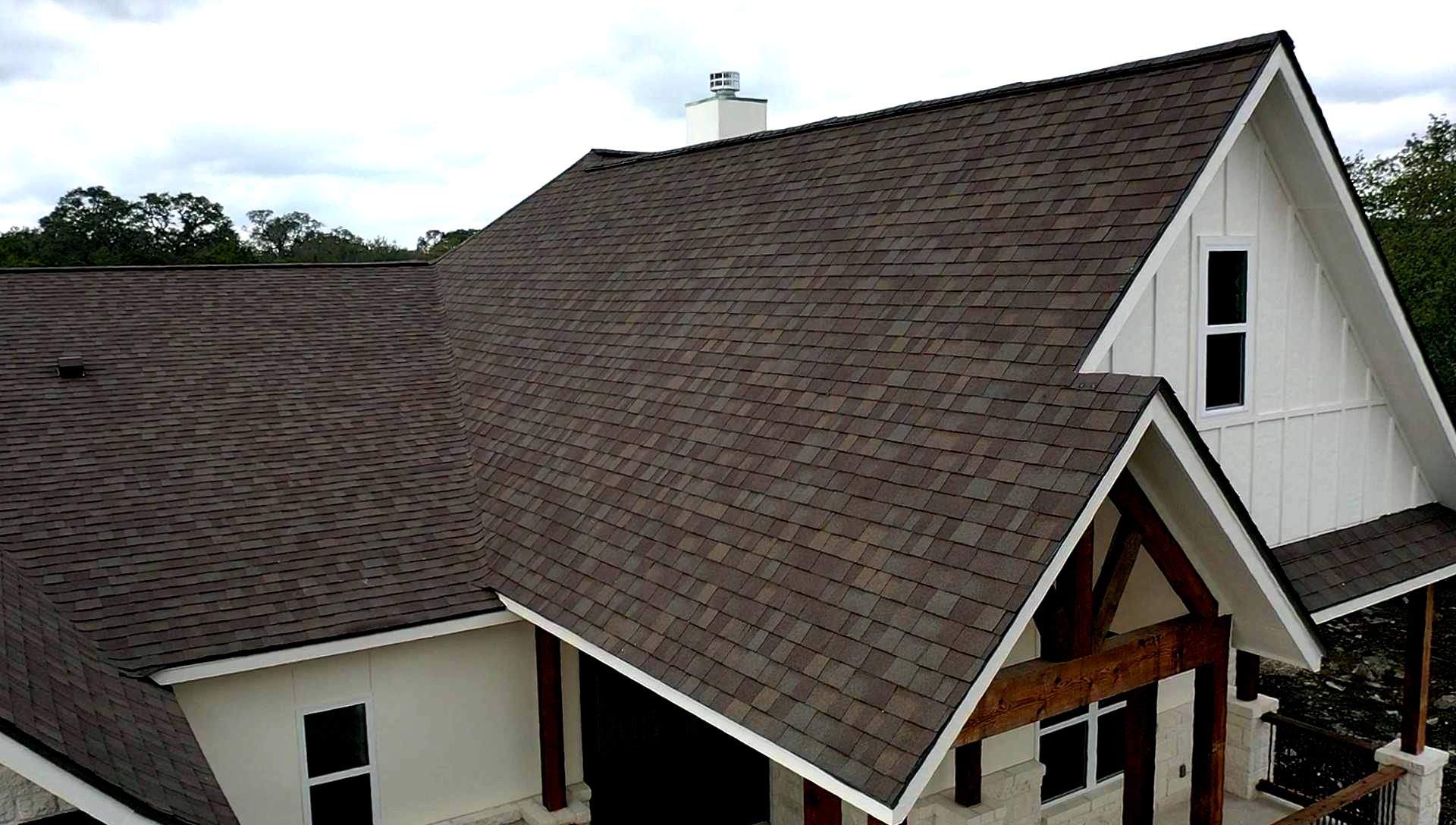 New Home Construction using Owens Corning 30 year Architectural Shingles by Premier Roofing and Contracting