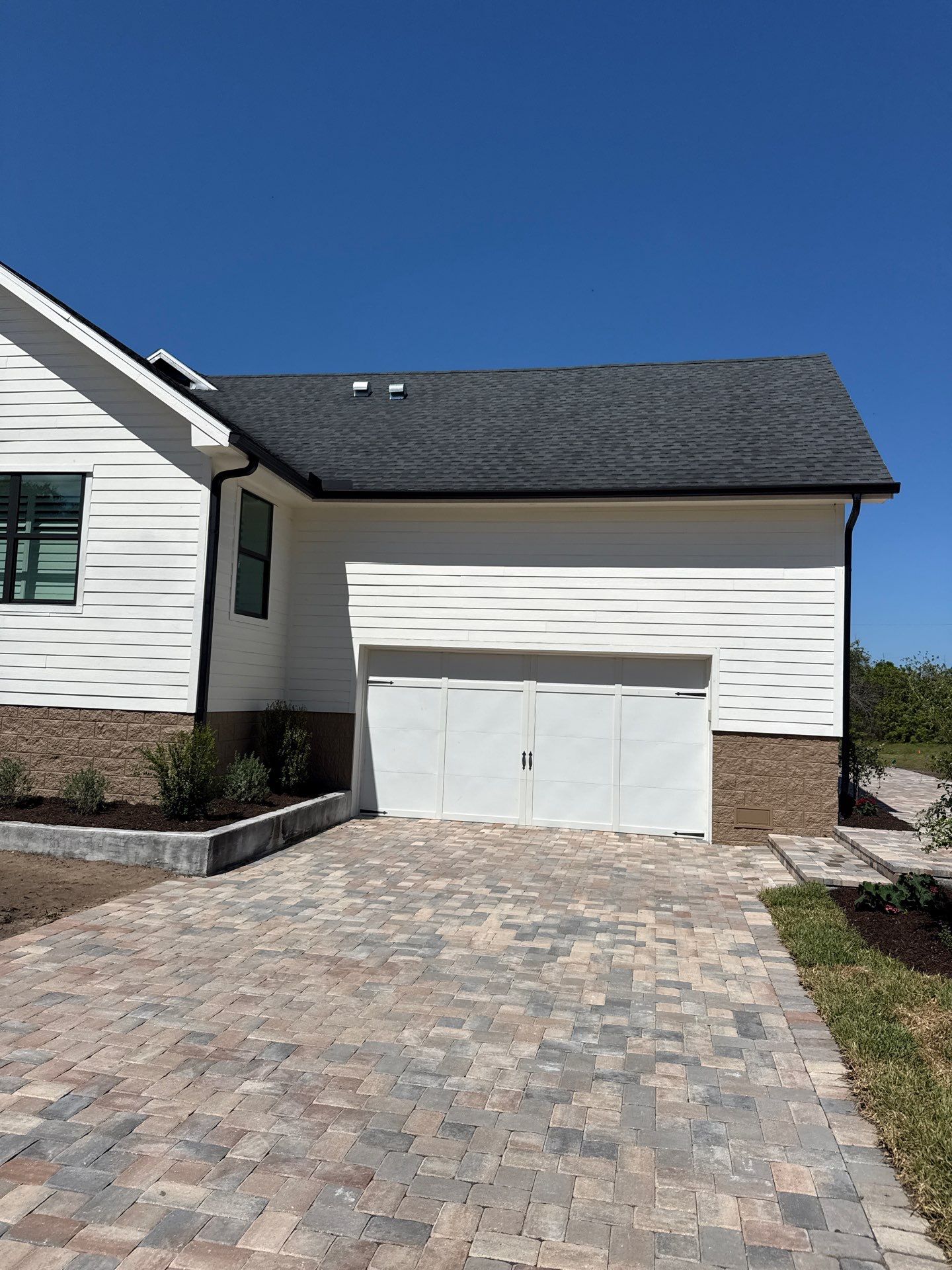 Black K-Style Seamless Gutters in Fort Myers FL by Gutter Professors