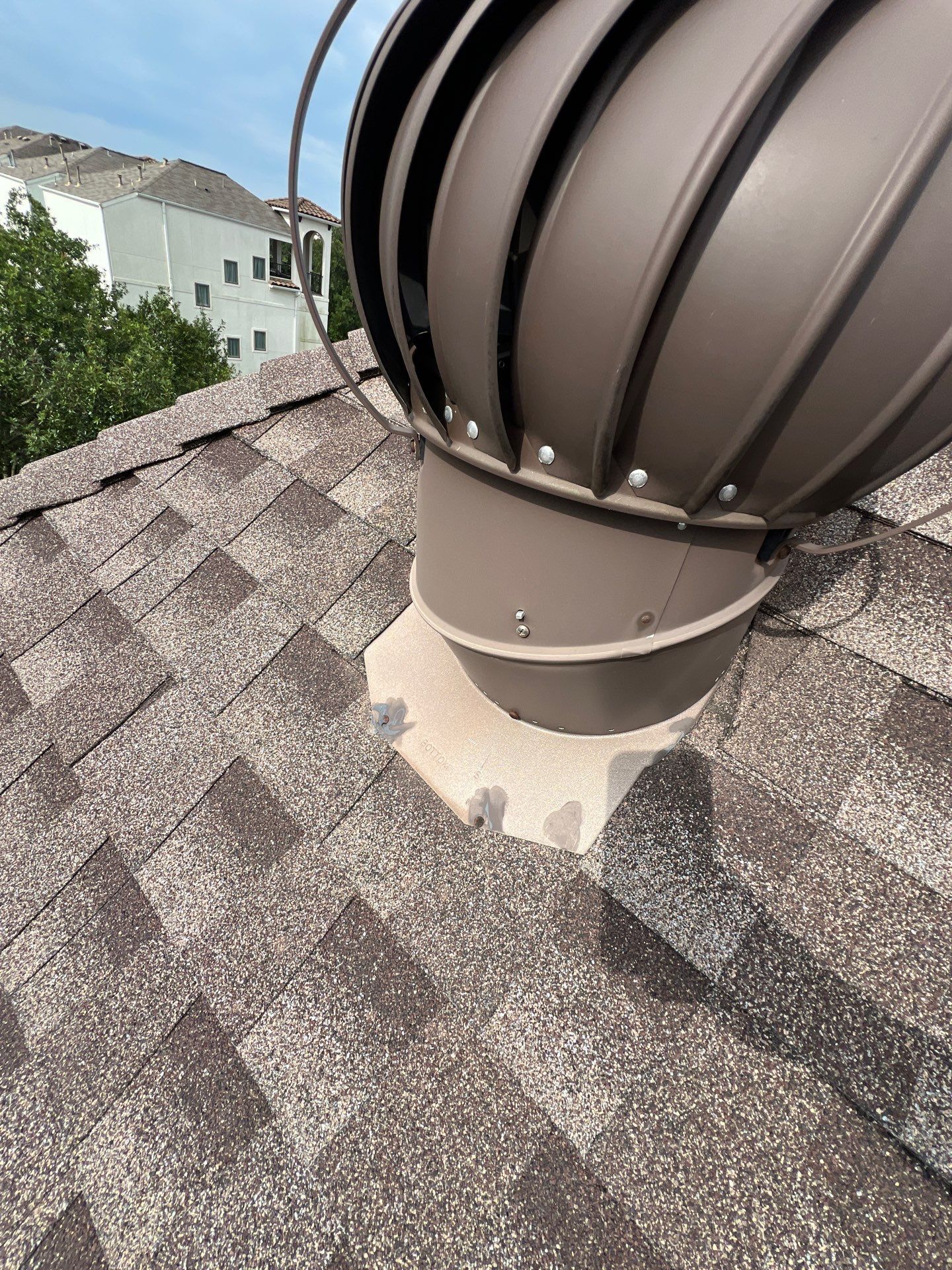 Hail Damage using Owen's Corning Duration (Lifetime) Shingles by Roof Repair Company