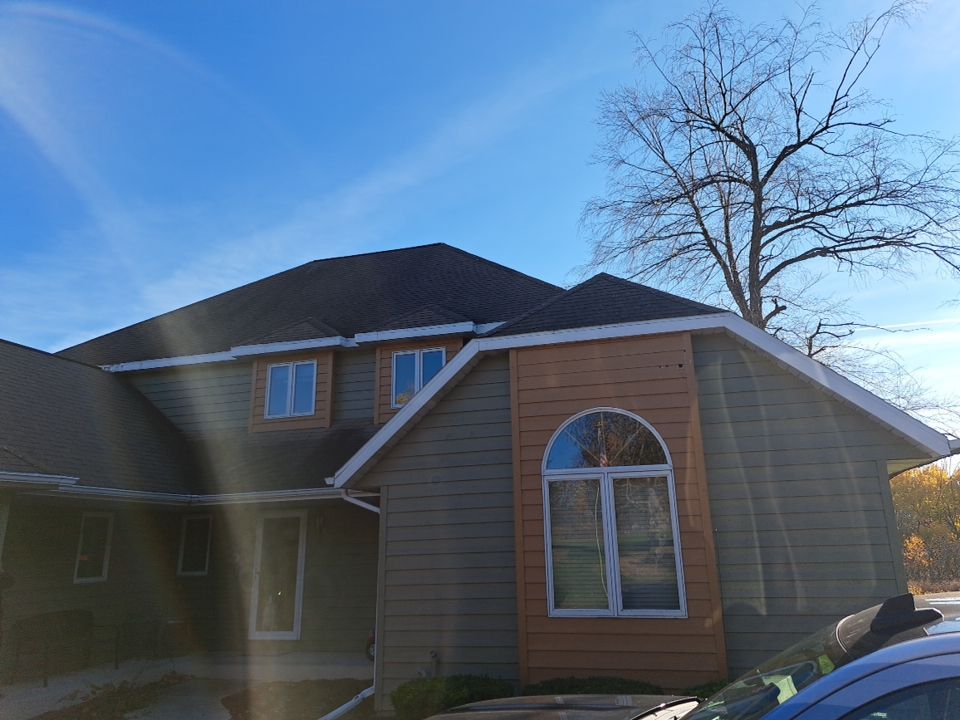 Residential Roof Installation in Plymouth, WI by Gellings Roofing & Siding