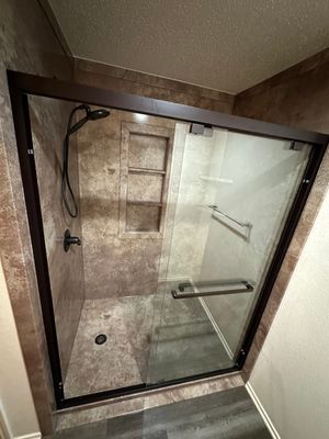 Tub to walk-in Shower in New Braunfels