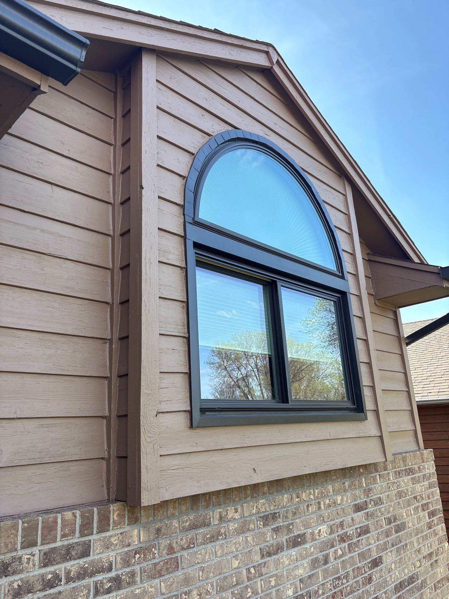 Wood Siding Restoration and Exterior Painting in Sioux Falls by Select Painting, Coatings & Garage Cabinets